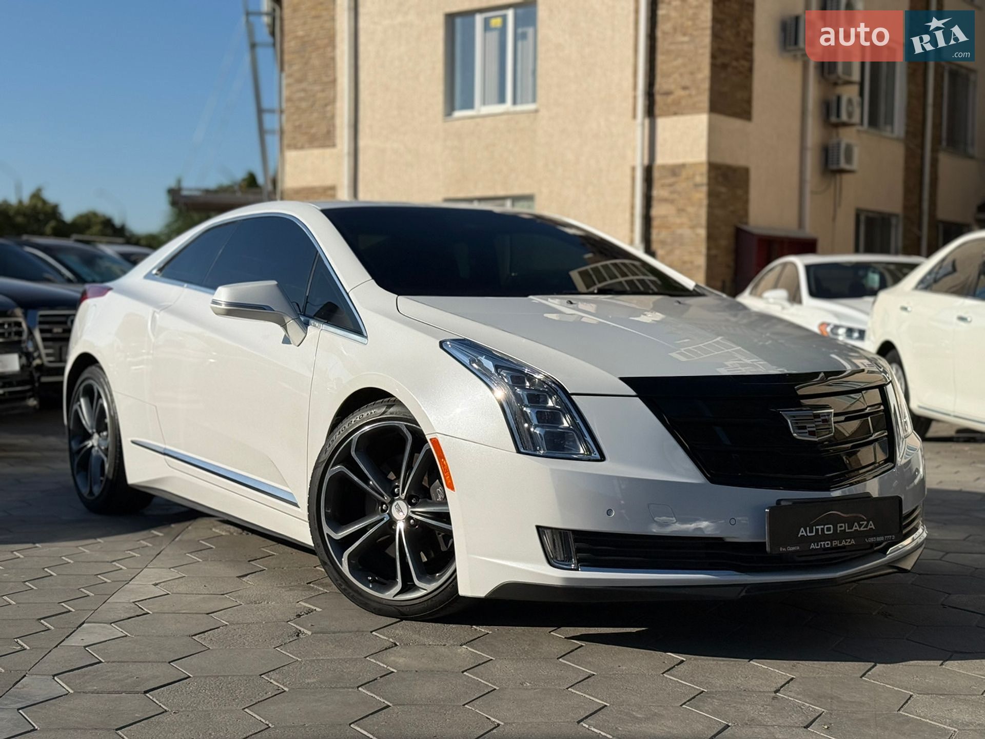 CADILLAC ELR 2015 VIN 1G6RM1E46GU125376 фото оголошення 4 з 49