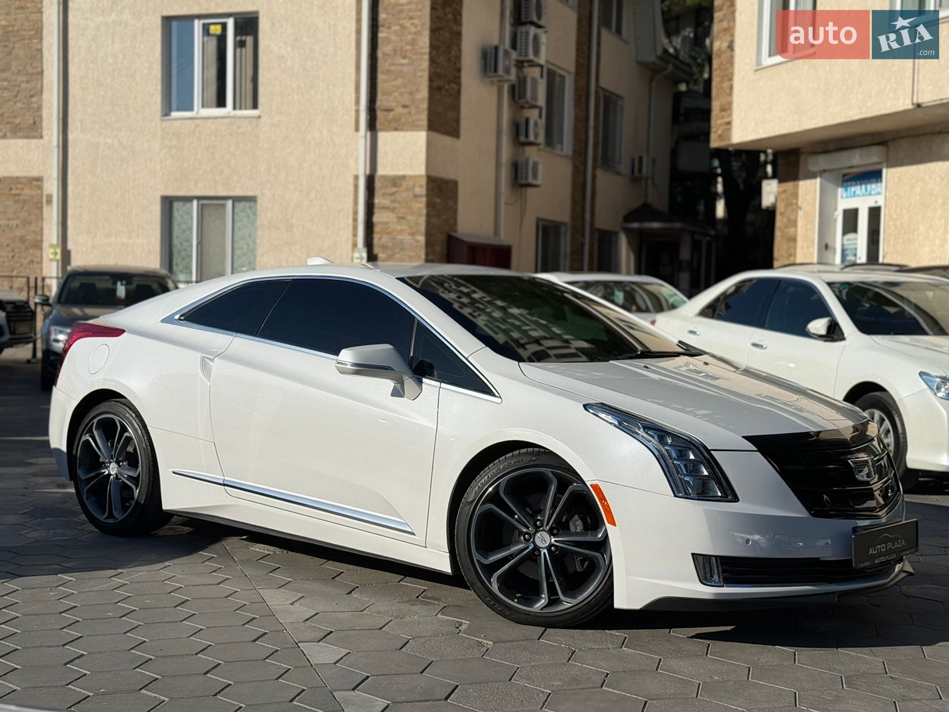 CADILLAC ELR 2015 VIN 1G6RM1E46GU125376 фото оголошення 6 з 49