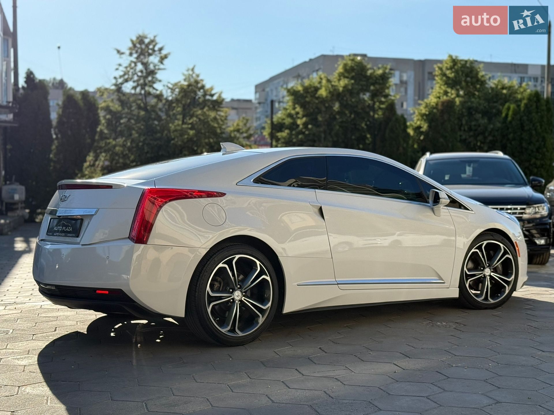 CADILLAC ELR 2015 VIN 1G6RM1E46GU125376 фото оголошення 18 з 49