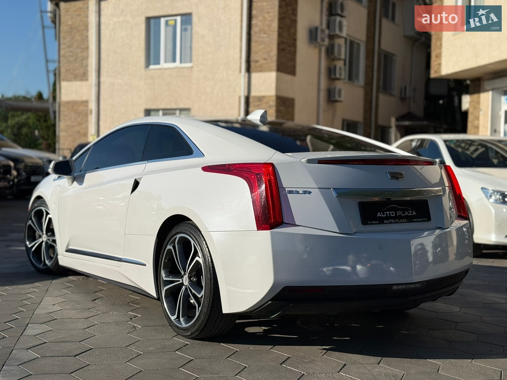CADILLAC ELR 2015 VIN 1G6RM1E46GU125376 фото оголошення 24 з 49