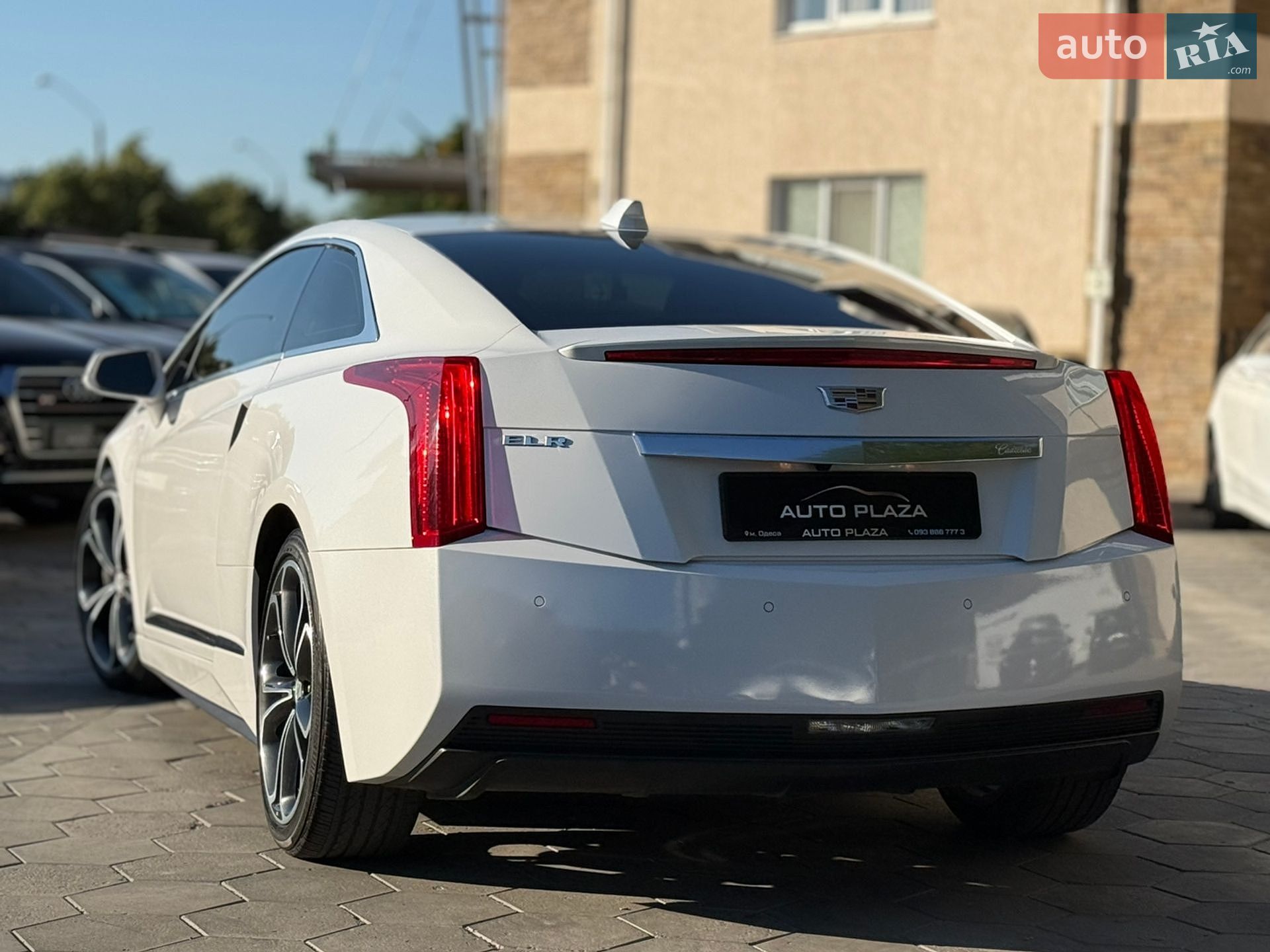 CADILLAC ELR 2015 VIN 1G6RM1E46GU125376 фото оголошення 28 з 49