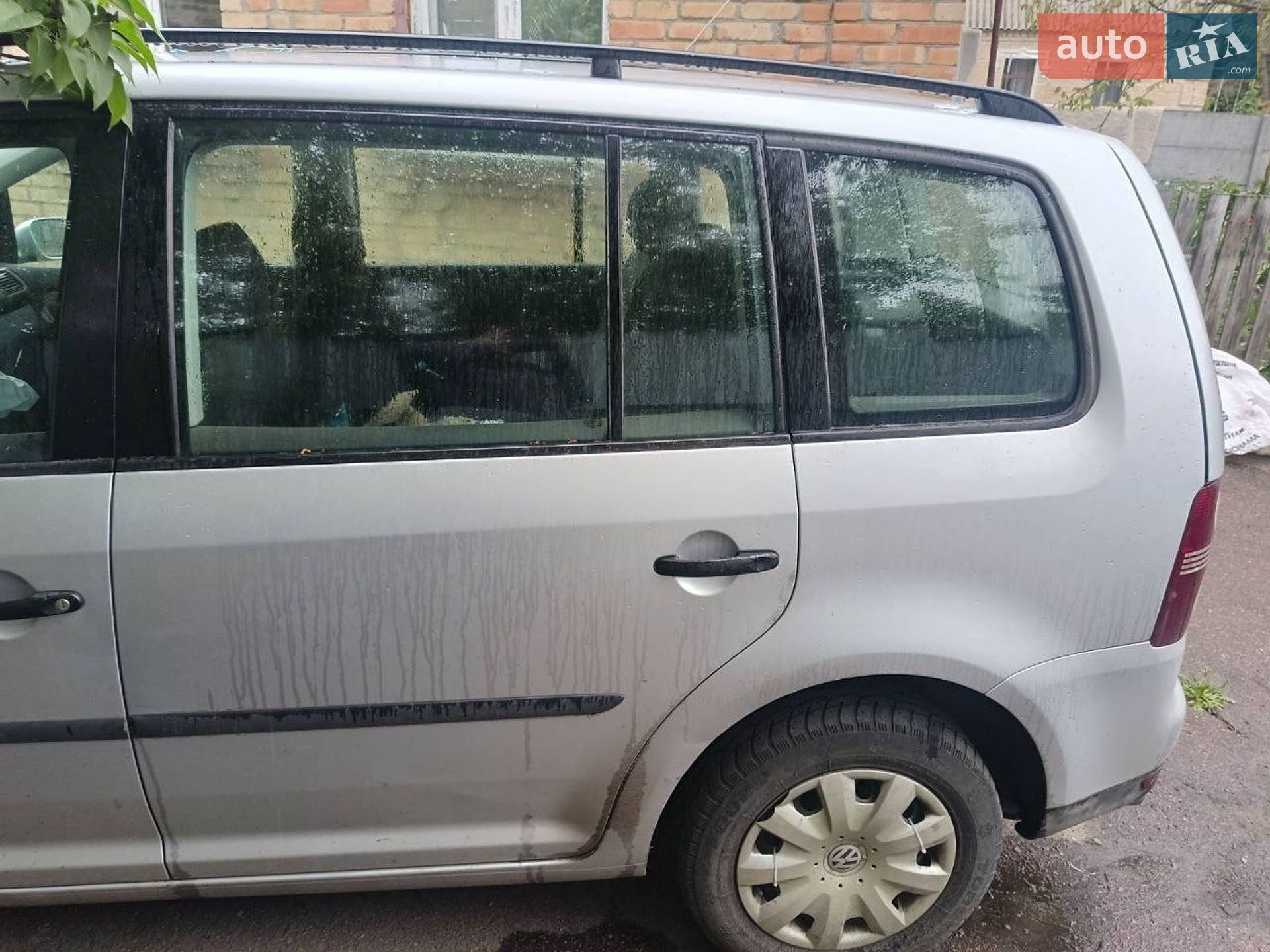 Volkswagen Touran 2007 VIN WVGZZZ1TZ8W063387 фото оголошення 3 з 17