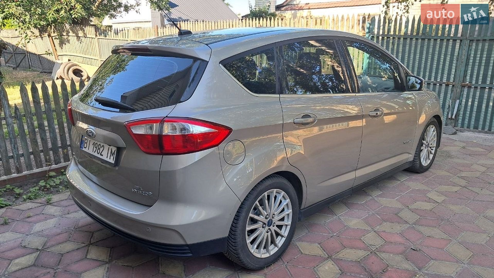 Ford C-Max 2015 VIN 1FADP5BU2FL111026 фото оголошення 5 з 18