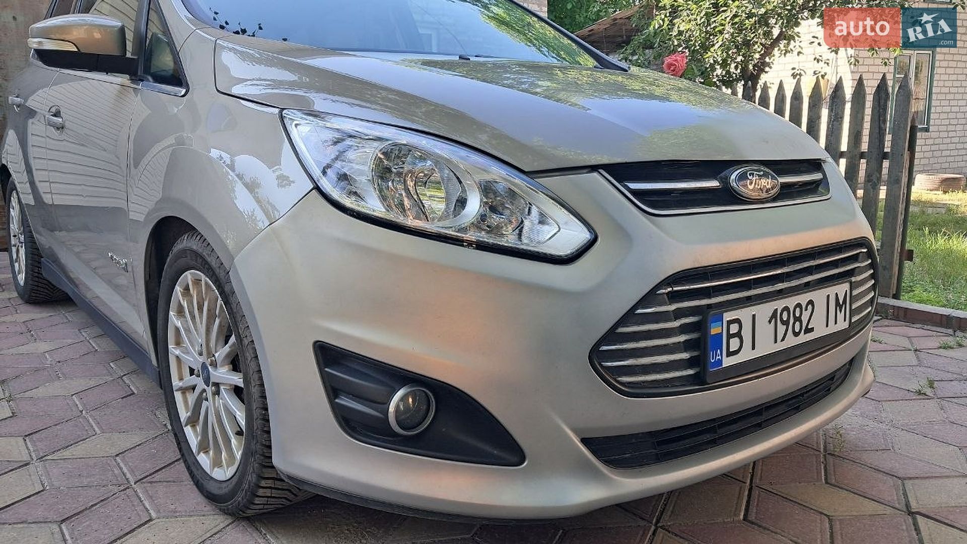 Ford C-Max 2015 VIN 1FADP5BU2FL111026 фото оголошення 10 з 18