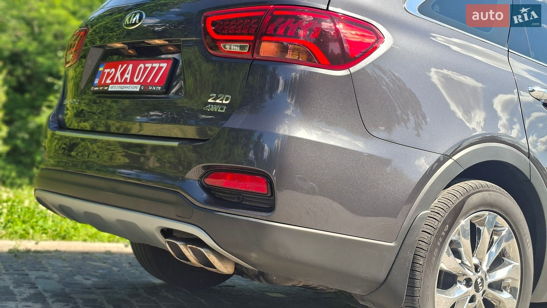 Kia Sorento 2018 VIN KNAPH81BDJA388639 фото оголошення 13 з 97