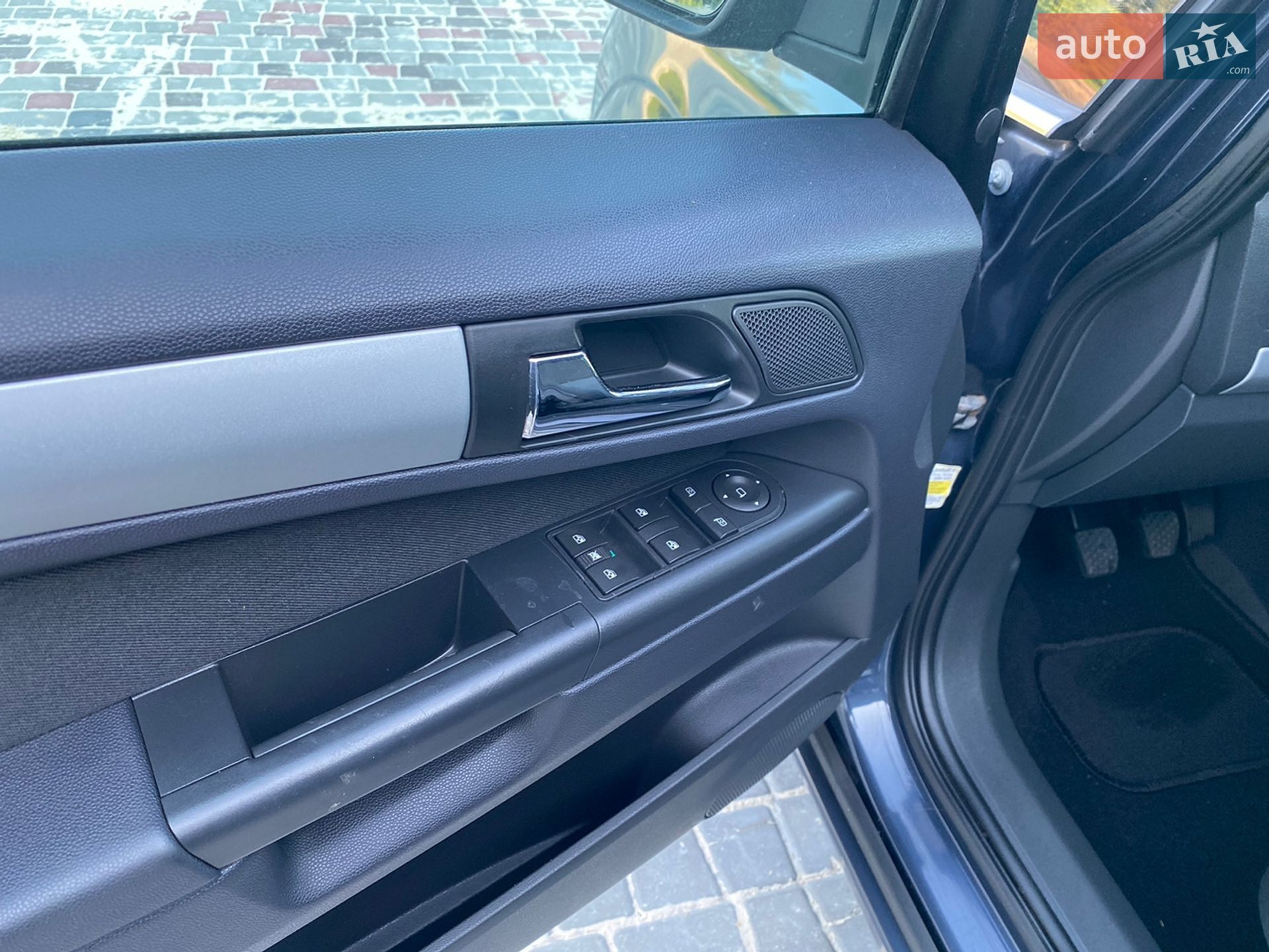 Opel Zafira 2011 VIN W0L0AHM75B2090614 фото оголошення 11 з 22