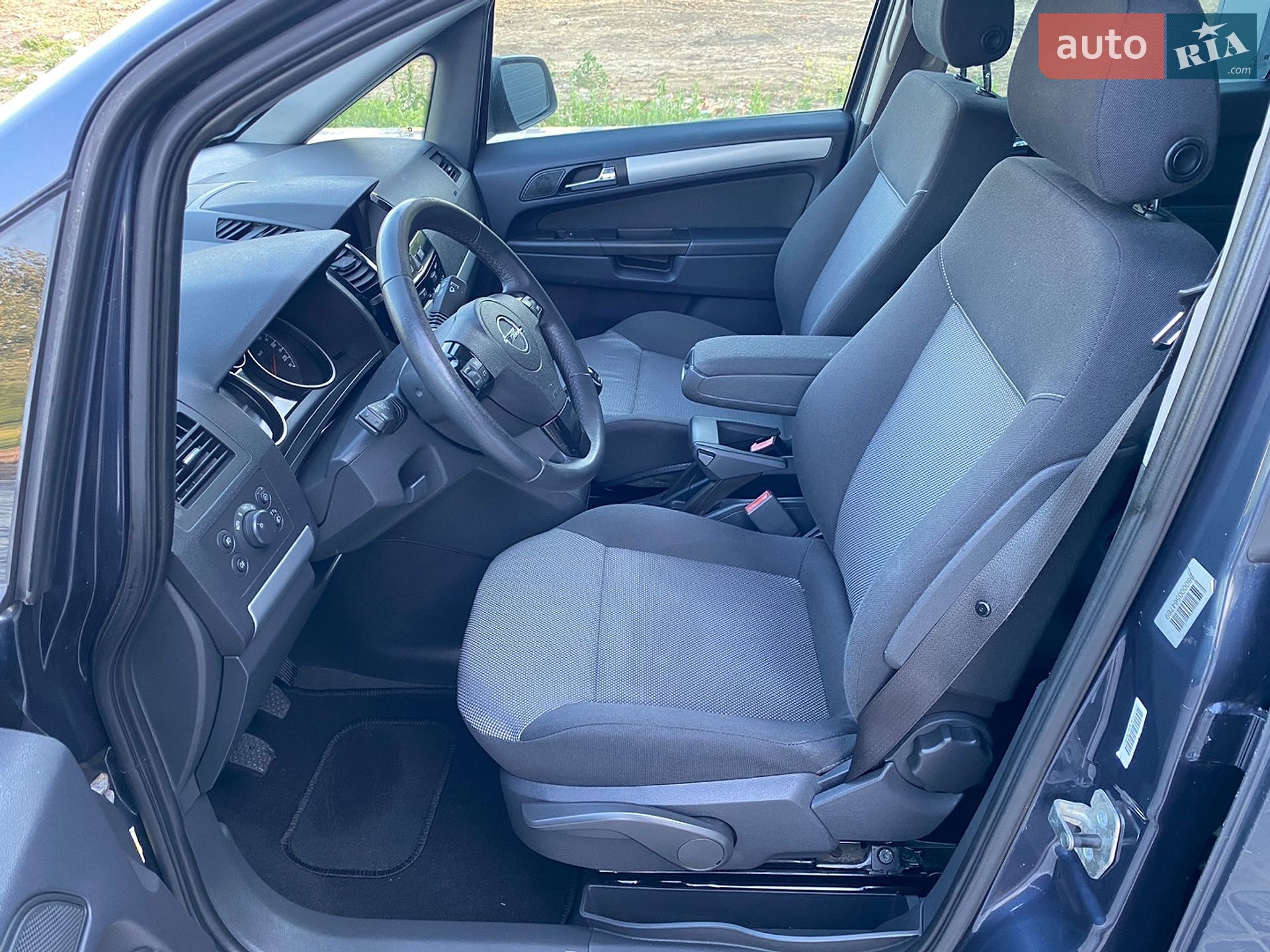 Opel Zafira 2011 VIN W0L0AHM75B2090614 фото оголошення 14 з 22