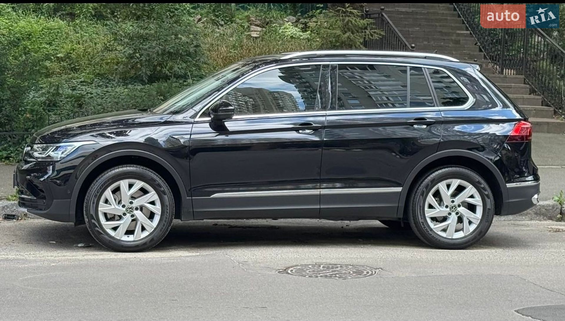 Volkswagen Tiguan 2021 VIN WVGZZZ5NZMW531230 фото оголошення 18 з 26