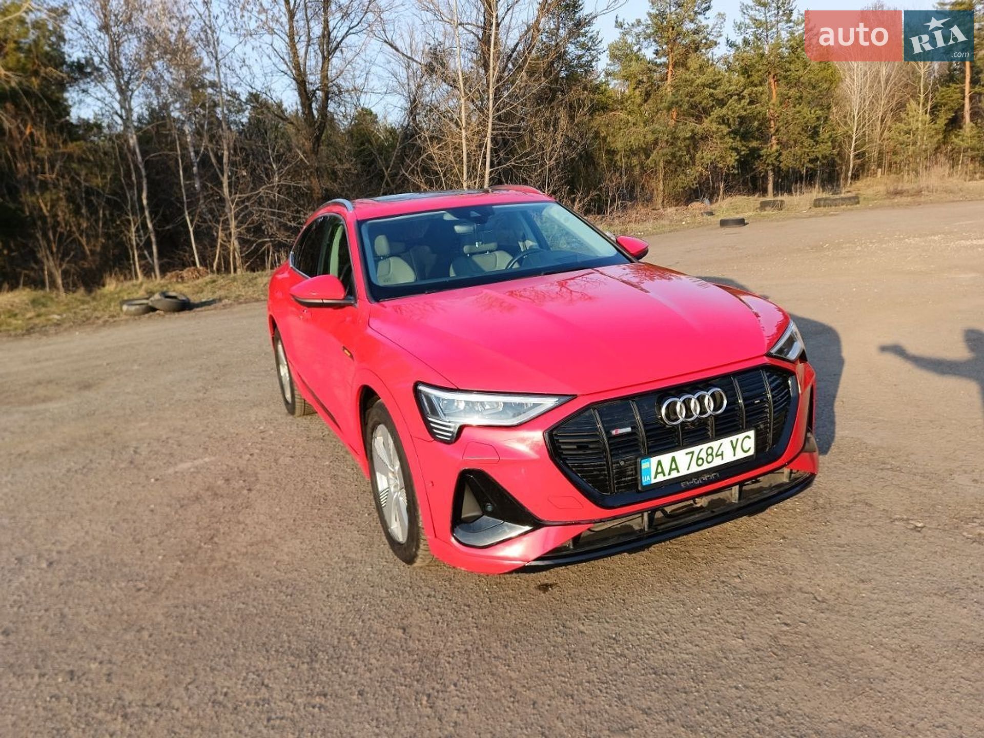 Audi e-tron Sportback 2020 VIN WAUZZZGE9MB007149 фото оголошення 12 з 60