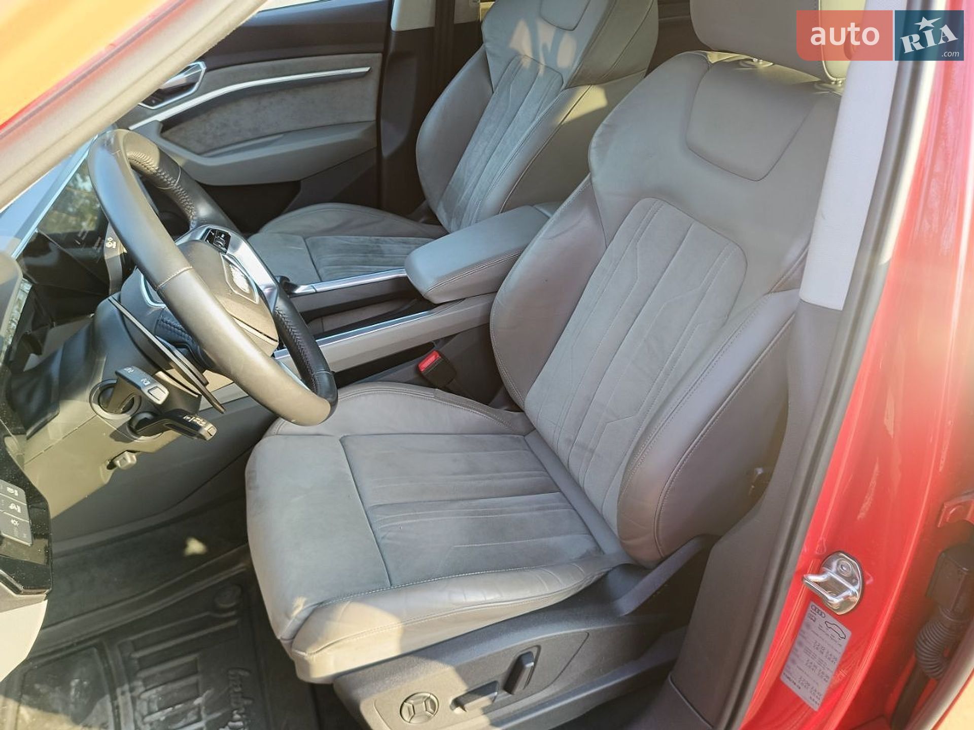 Audi e-tron Sportback 2020 VIN WAUZZZGE9MB007149 фото оголошення 21 з 60