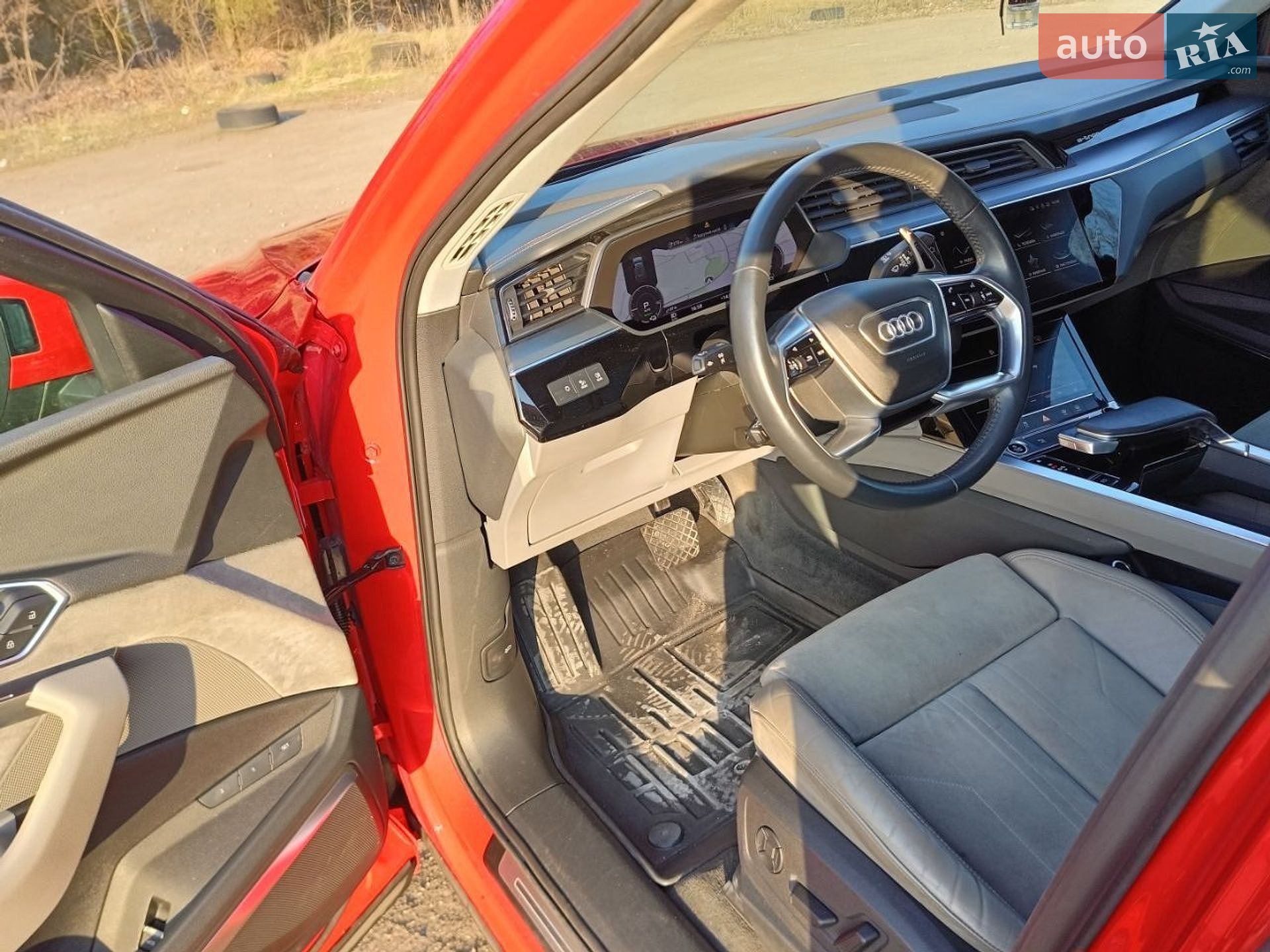 Audi e-tron Sportback 2020 VIN WAUZZZGE9MB007149 фото оголошення 23 з 60