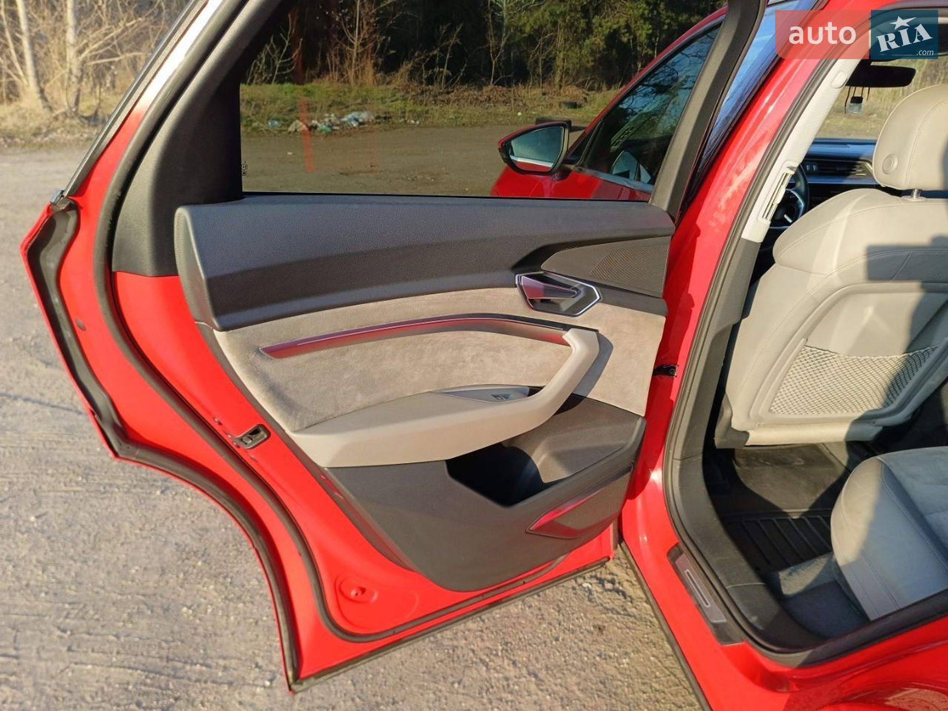 Audi e-tron Sportback 2020 VIN WAUZZZGE9MB007149 фото оголошення 29 з 60