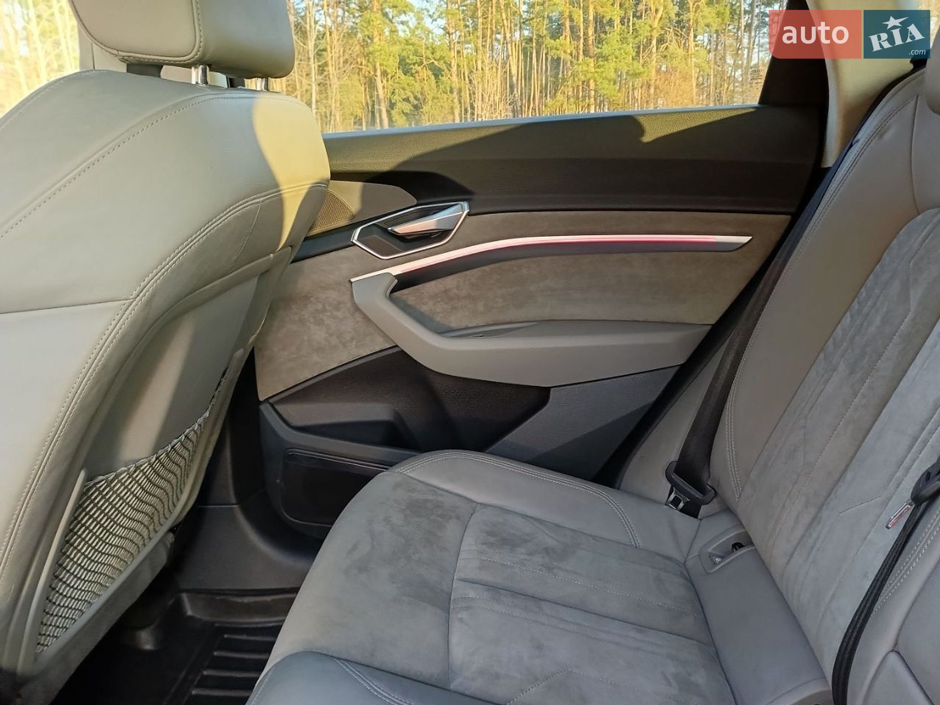 Audi e-tron Sportback 2020 VIN WAUZZZGE9MB007149 фото оголошення 30 з 60