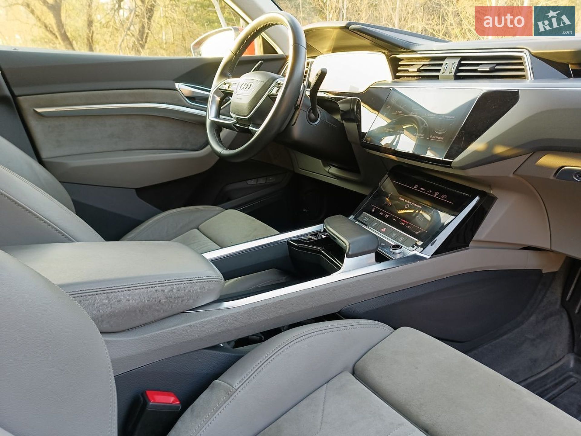 Audi e-tron Sportback 2020 VIN WAUZZZGE9MB007149 фото оголошення 36 з 60