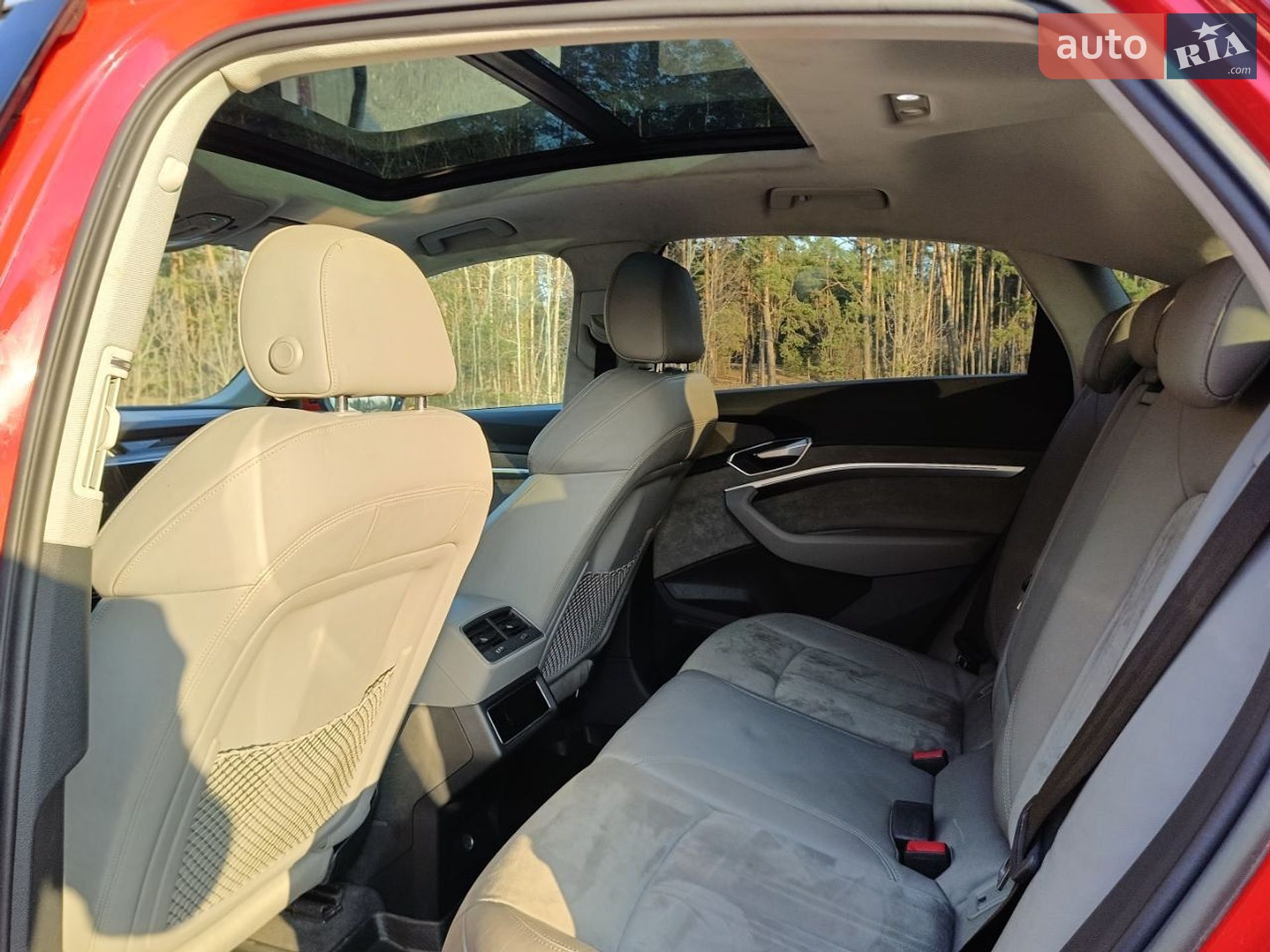 Audi e-tron Sportback 2020 VIN WAUZZZGE9MB007149 фото оголошення 44 з 60