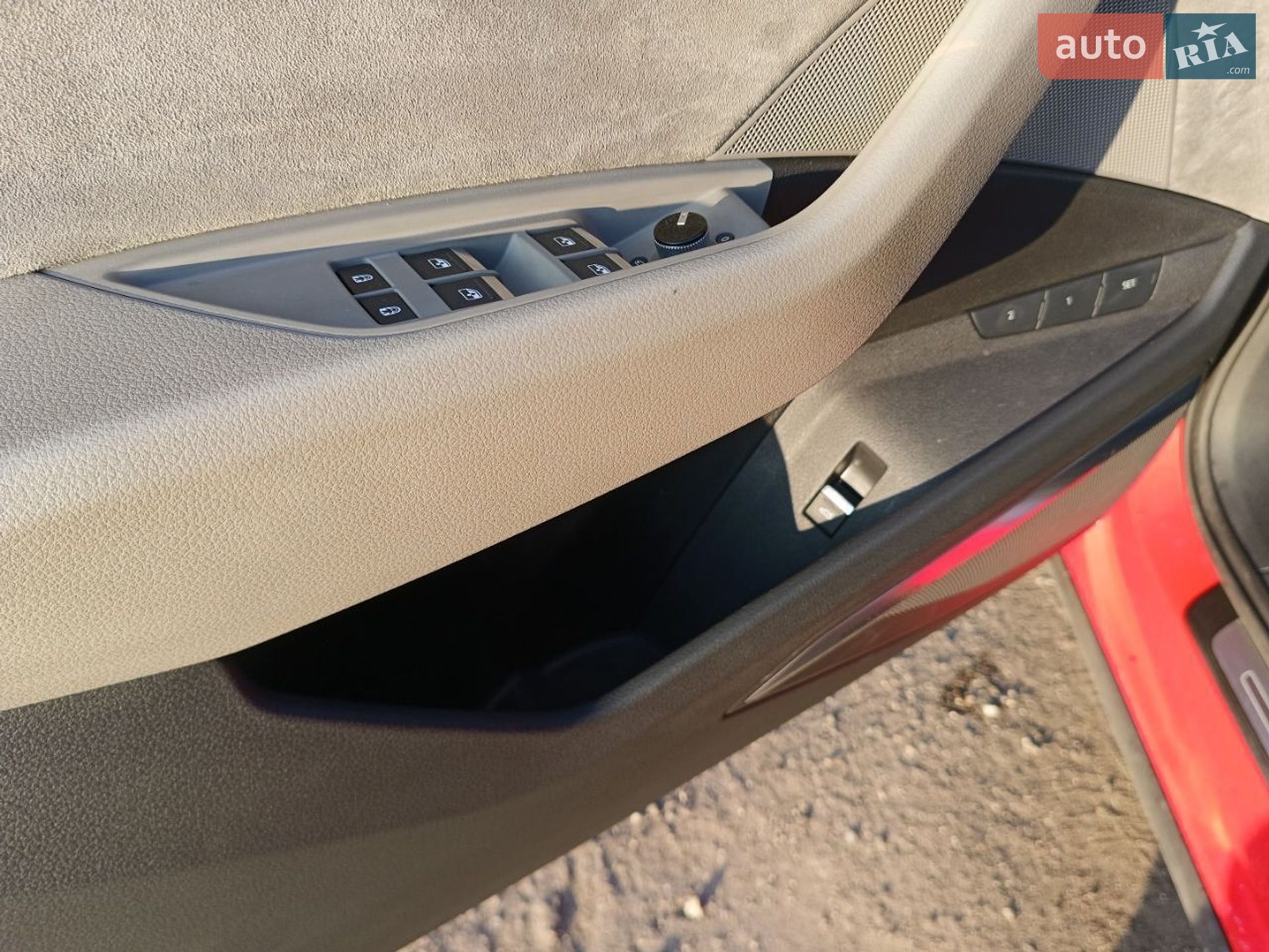 Audi e-tron Sportback 2020 VIN WAUZZZGE9MB007149 фото оголошення 53 з 60