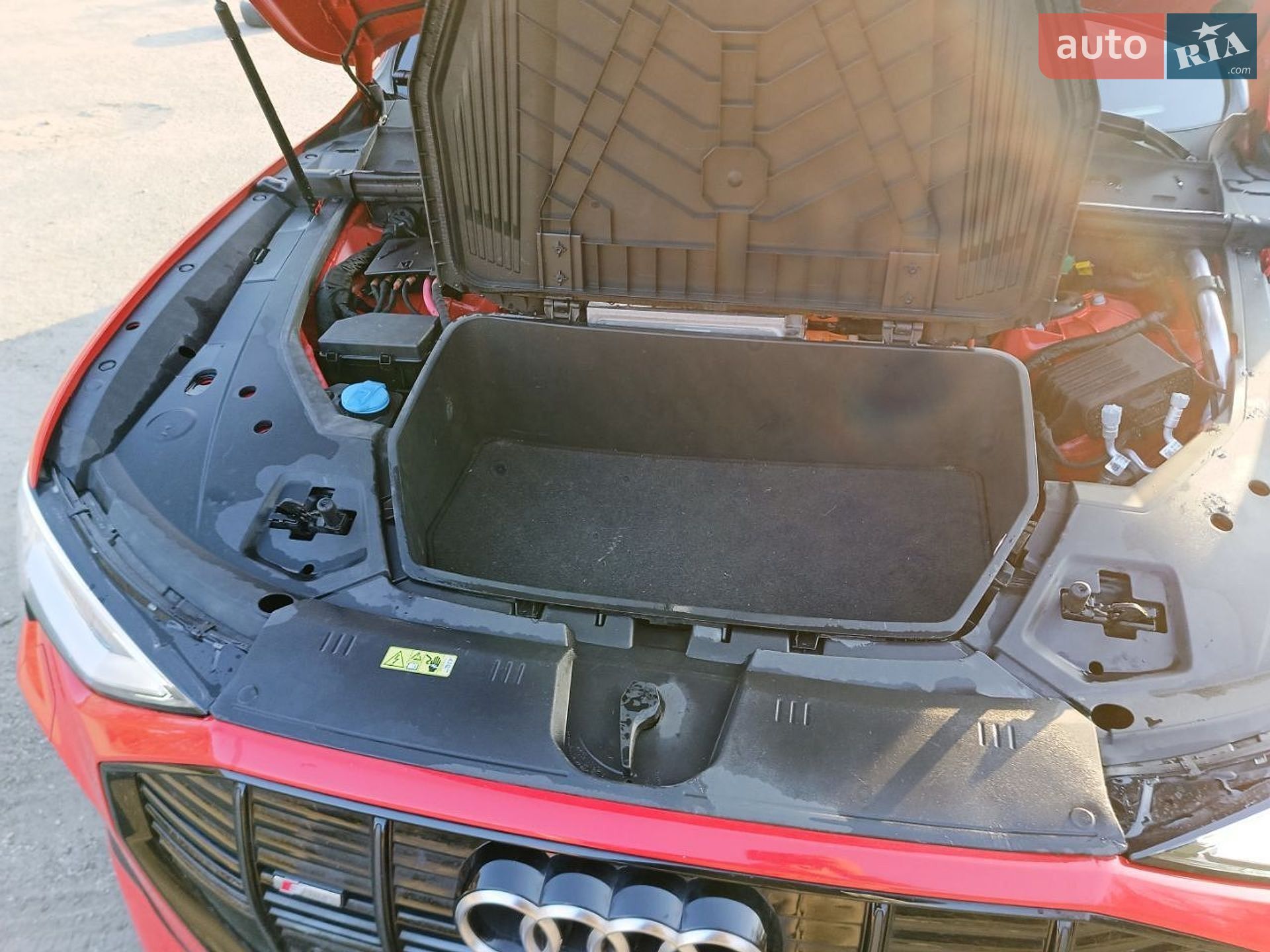 Audi e-tron Sportback 2020 VIN WAUZZZGE9MB007149 фото оголошення 54 з 60