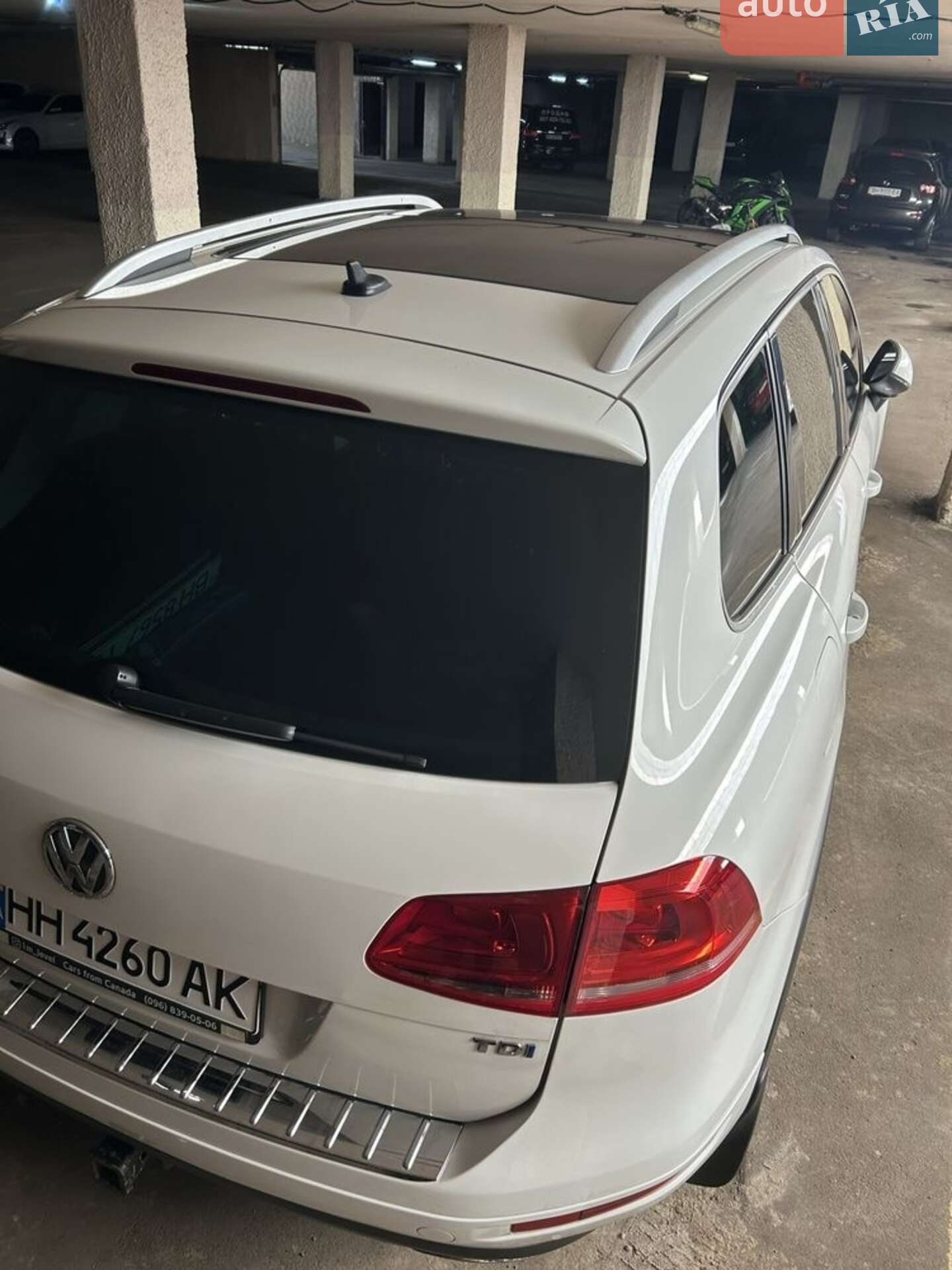 Volkswagen Touareg 2013 VIN WVGEP9BP8ED001652 фото оголошення 6 з 11