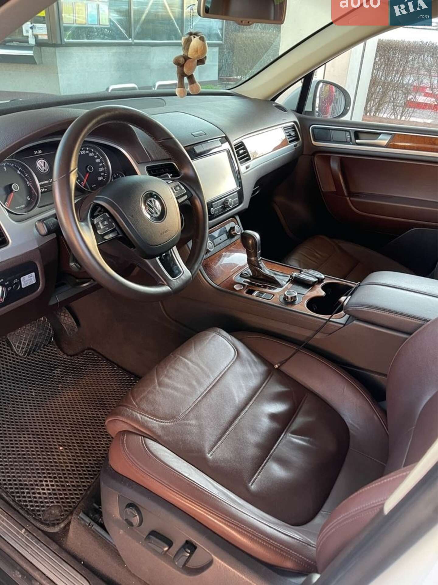 Volkswagen Touareg 2013 VIN WVGEP9BP8ED001652 фото оголошення 9 з 11