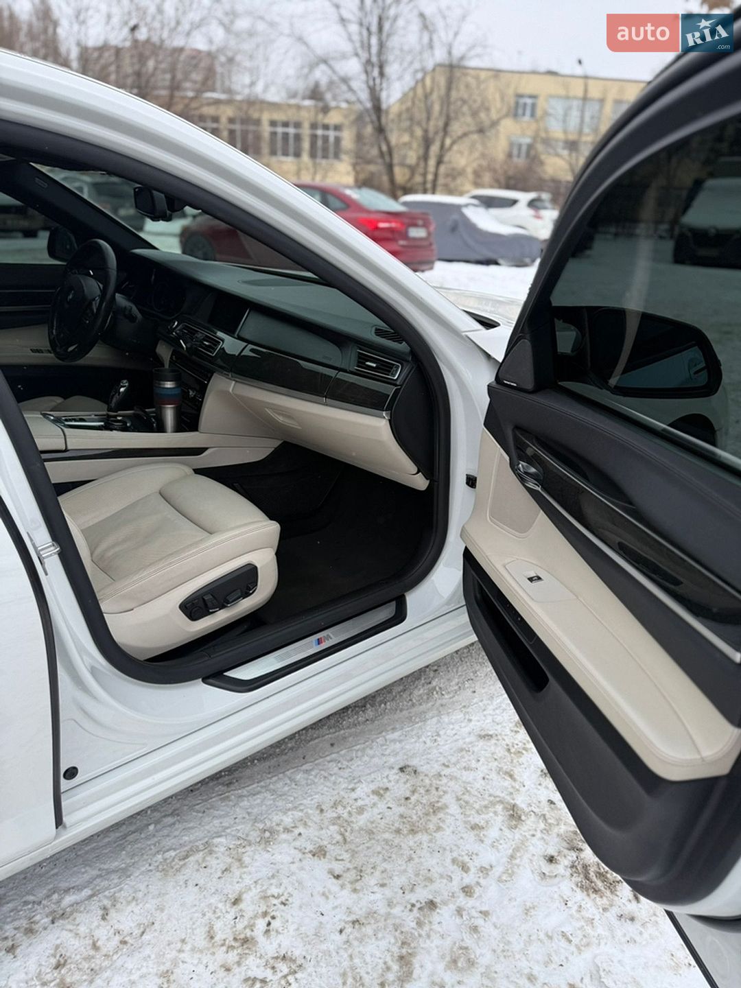 BMW 7 Series 2014 VIN WBAYE4C53FD946823 фото оголошення 13 з 15