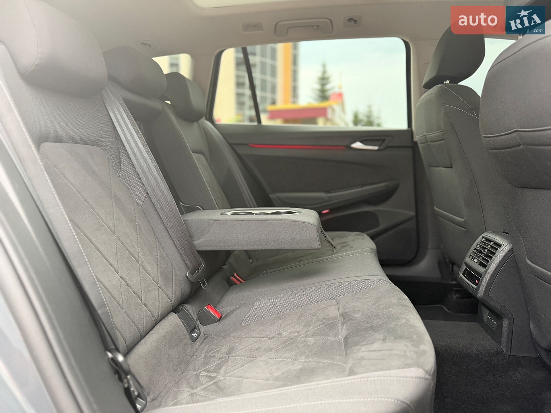 Volkswagen Golf 2022 VIN WVWZZZCD1PW515208 фото оголошення 51 з 106
