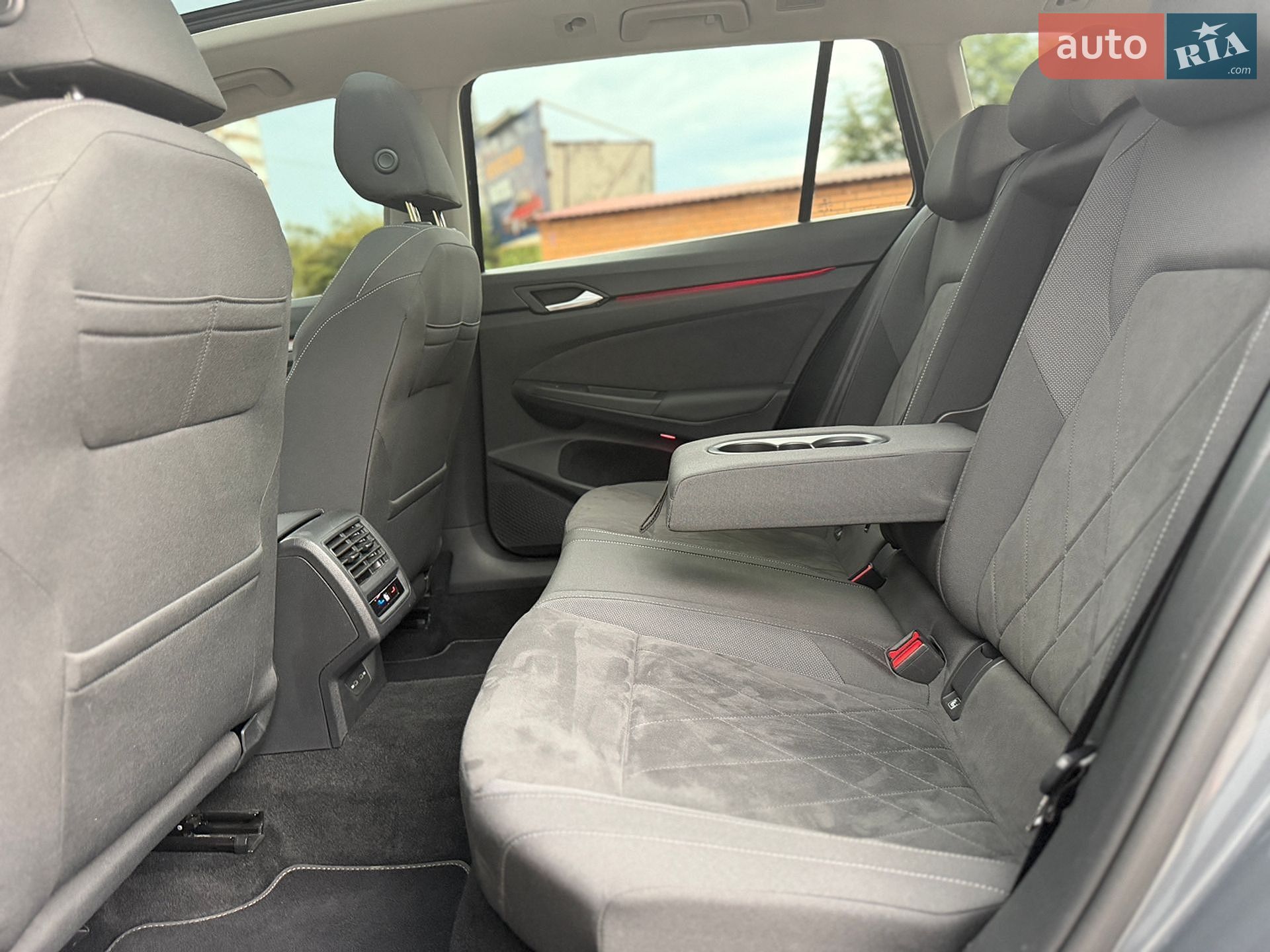 Volkswagen Golf 2022 VIN WVWZZZCD1PW515208 фото оголошення 72 з 106
