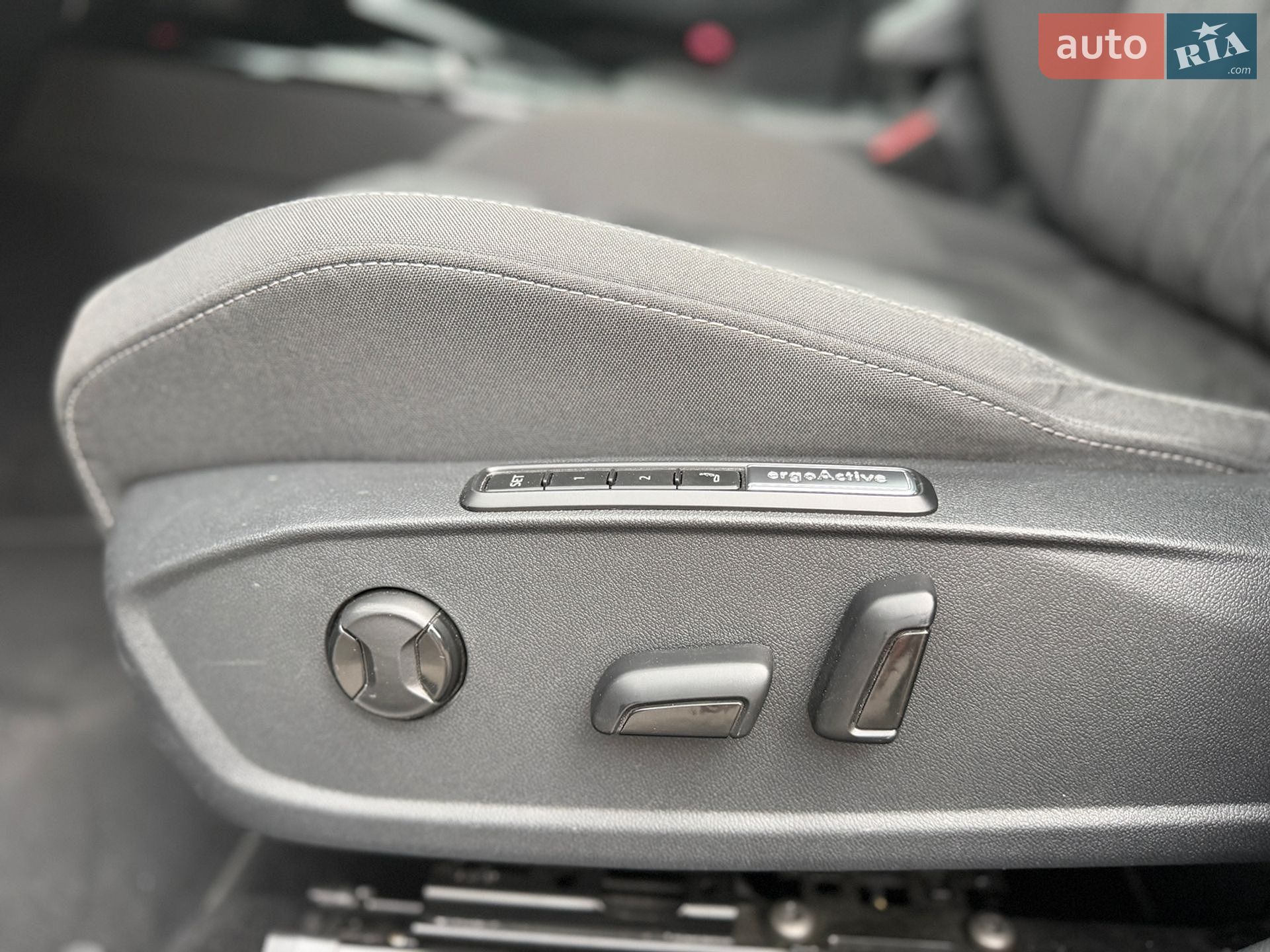 Volkswagen Golf 2022 VIN WVWZZZCD1PW515208 фото оголошення 76 з 106
