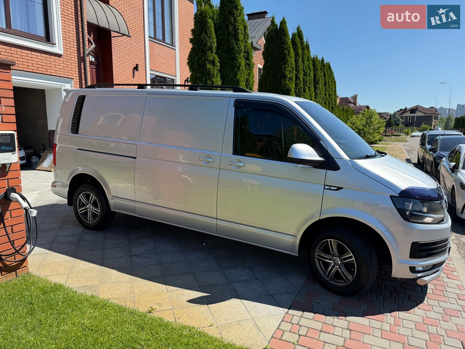 Volkswagen Transporter 2016 VIN WV1ZZZ7HZHH048956 фото оголошення 4 з 35