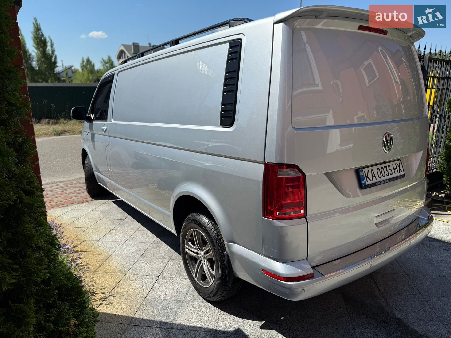 Volkswagen Transporter 2016 VIN WV1ZZZ7HZHH048956 фото оголошення 9 з 35