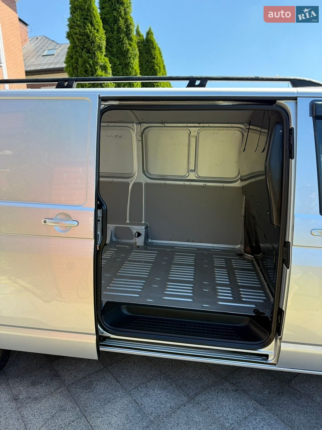 Volkswagen Transporter 2016 VIN WV1ZZZ7HZHH048956 фото оголошення 27 з 35
