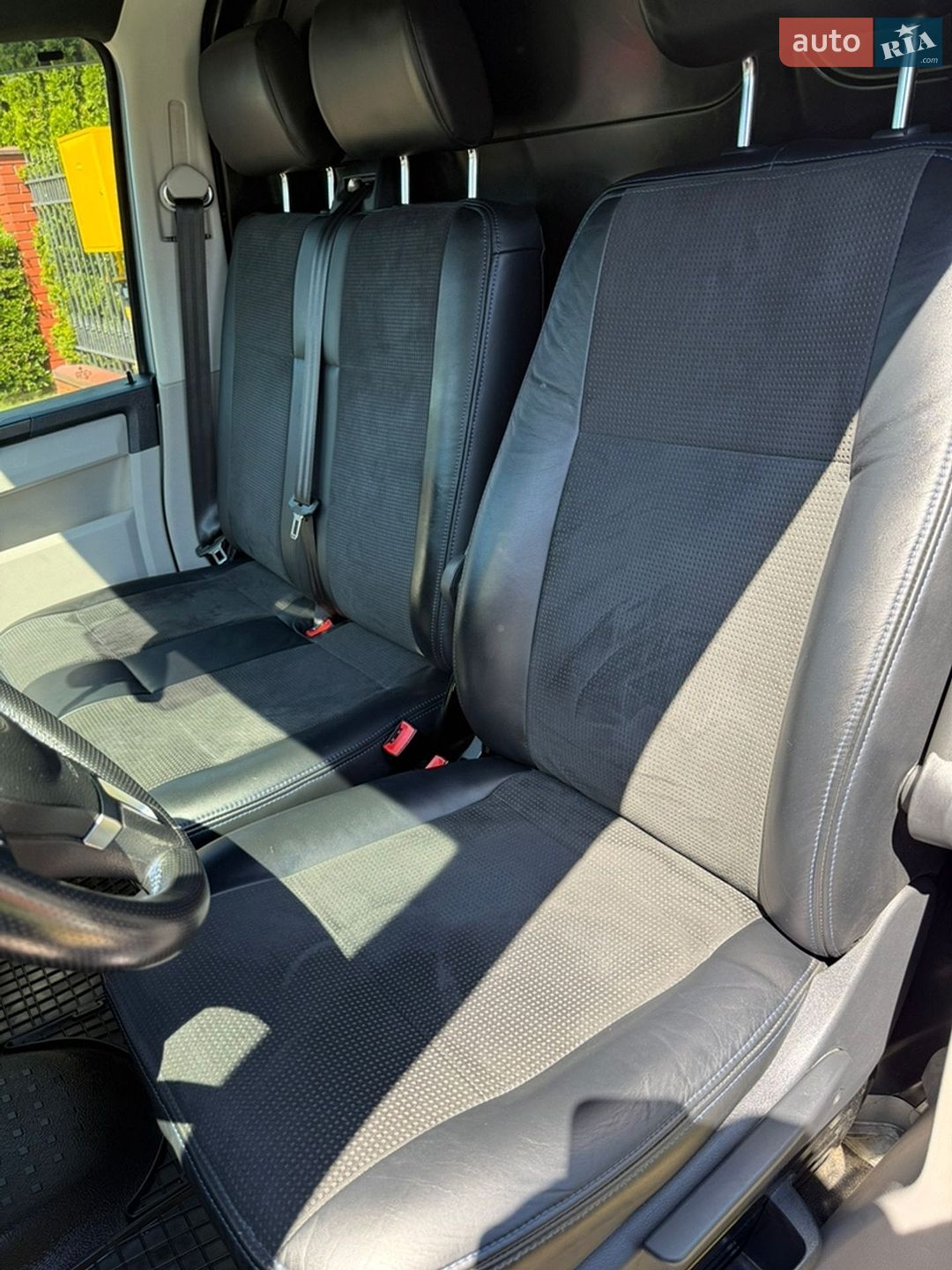 Volkswagen Transporter 2016 VIN WV1ZZZ7HZHH048956 фото оголошення 31 з 35