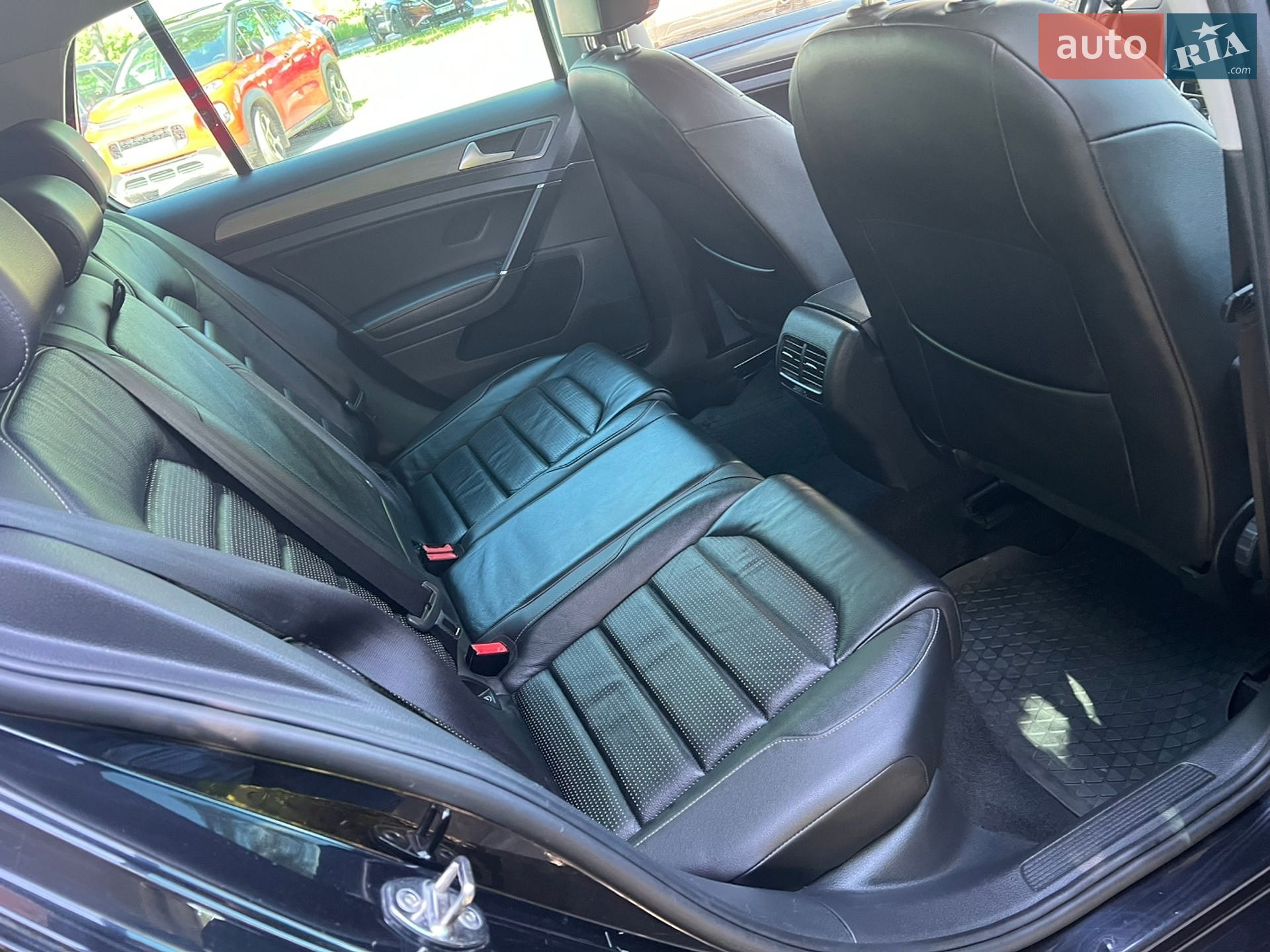 Volkswagen e-Golf 2017 VIN WVWZZZAUZHW952464 фото оголошення 23 з 70