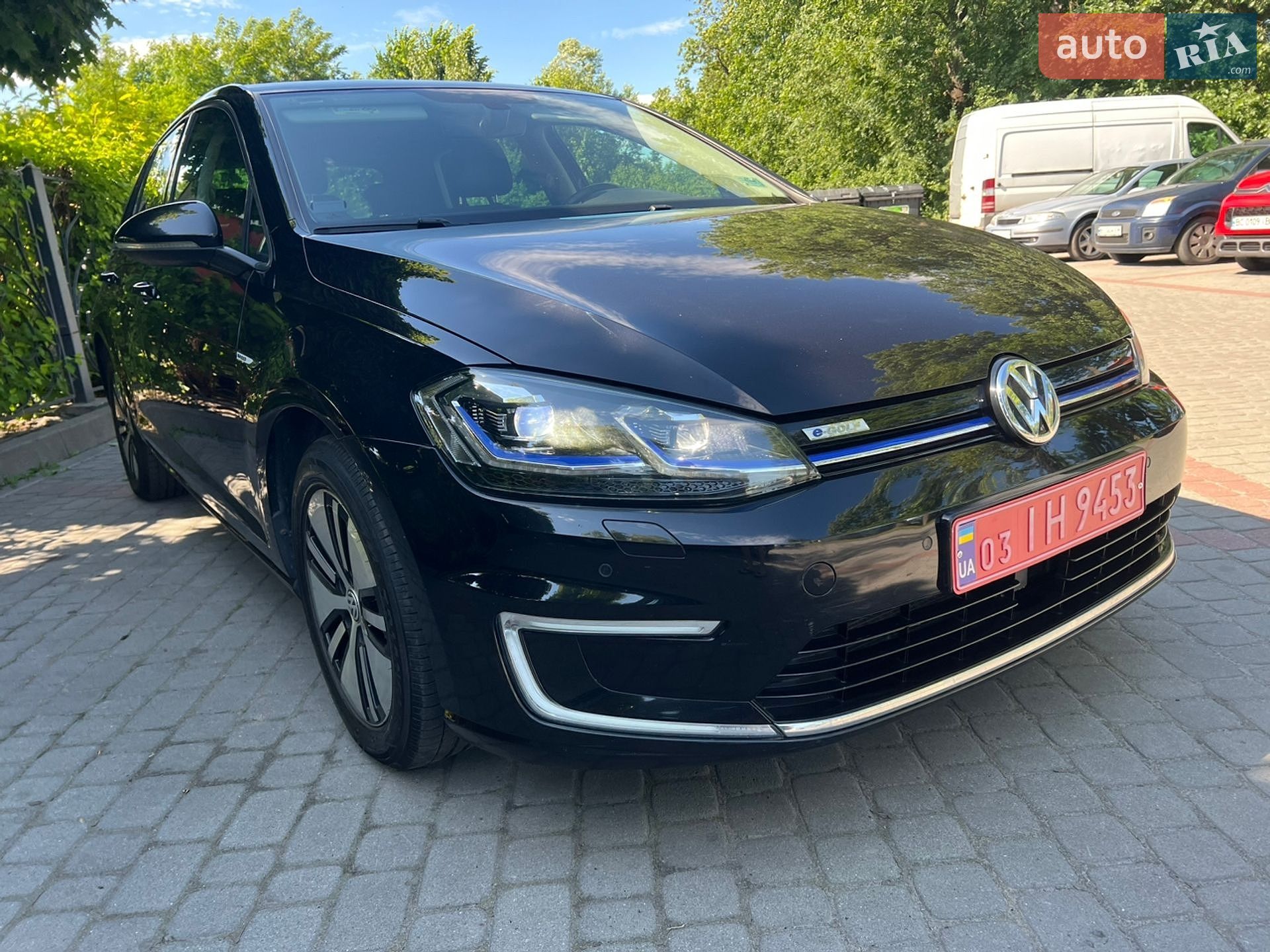 Volkswagen e-Golf 2017 VIN WVWZZZAUZHW952464 фото оголошення 50 з 70