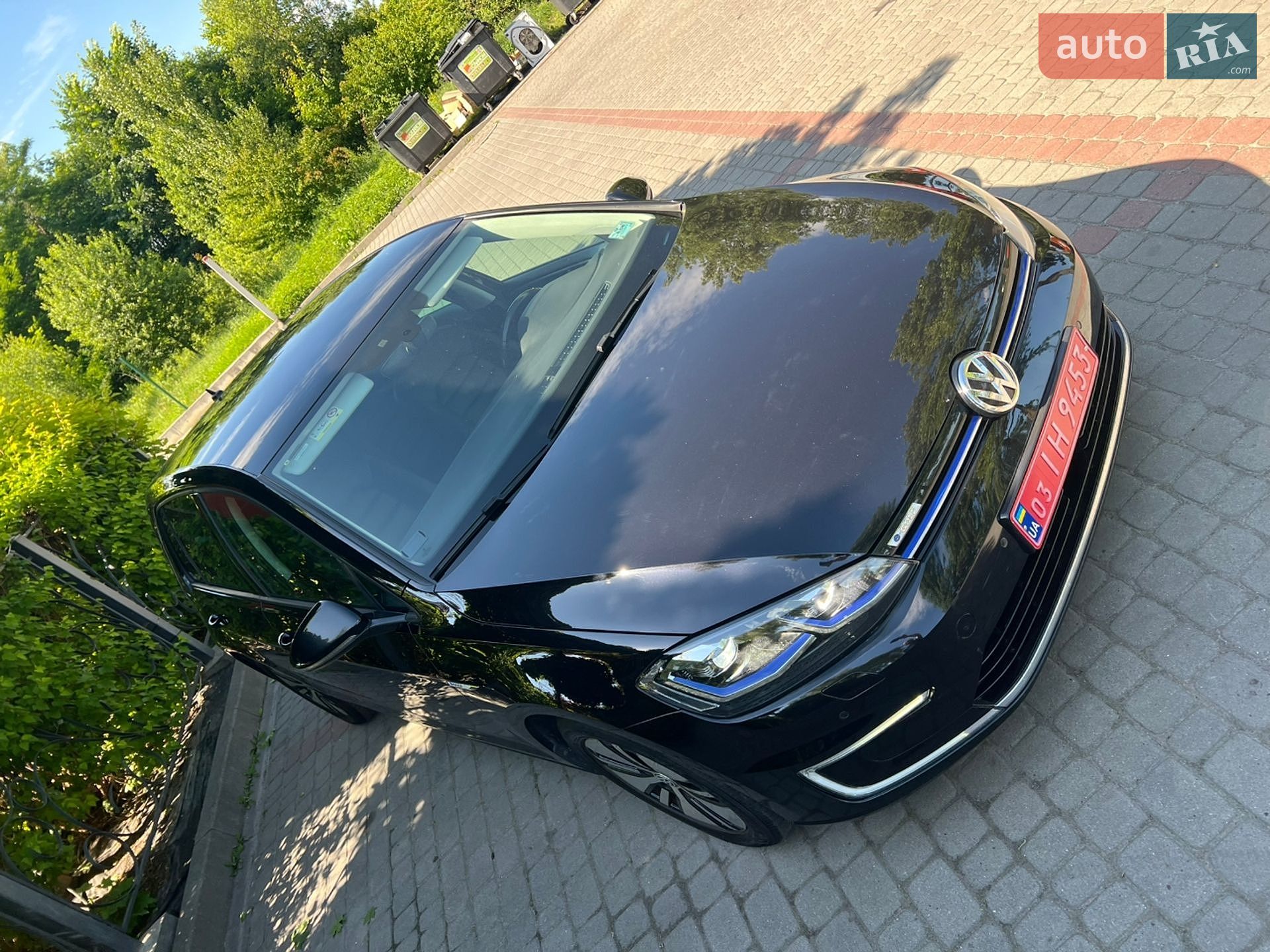 Volkswagen e-Golf 2017 VIN WVWZZZAUZHW952464 фото оголошення 52 з 70