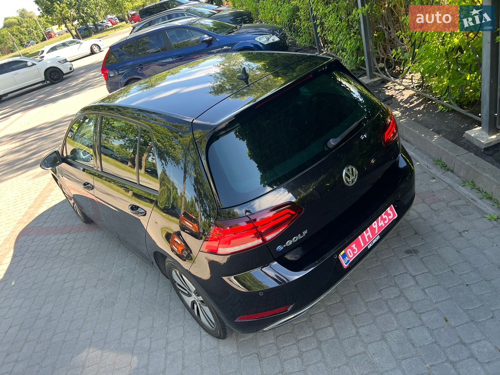 Volkswagen e-Golf 2017 VIN WVWZZZAUZHW952464 фото оголошення 62 з 70