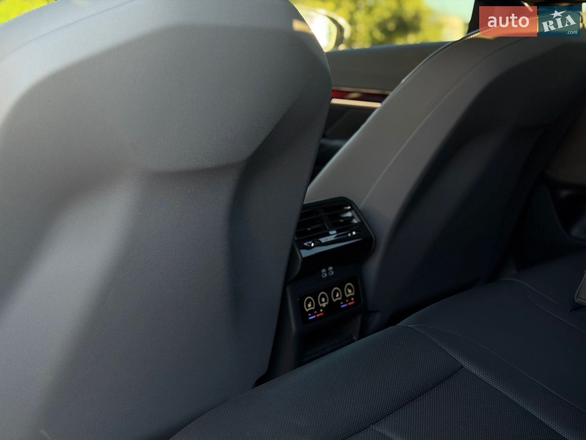 BMW I5 2024 VIN WBY11HH030CS80756 фото оголошення 17 з 35