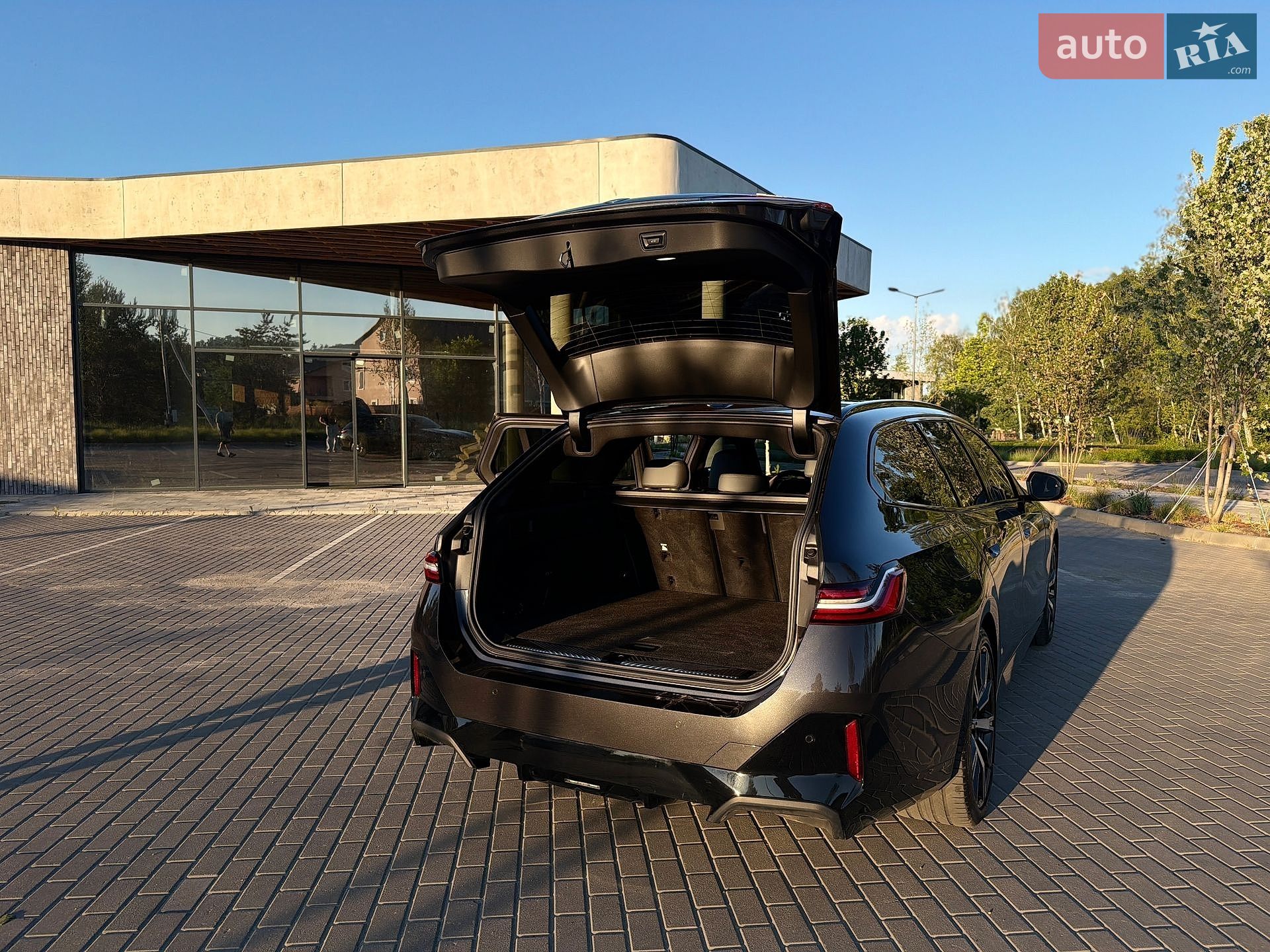 BMW I5 2024 VIN WBY11HH030CS80756 фото оголошення 29 з 35