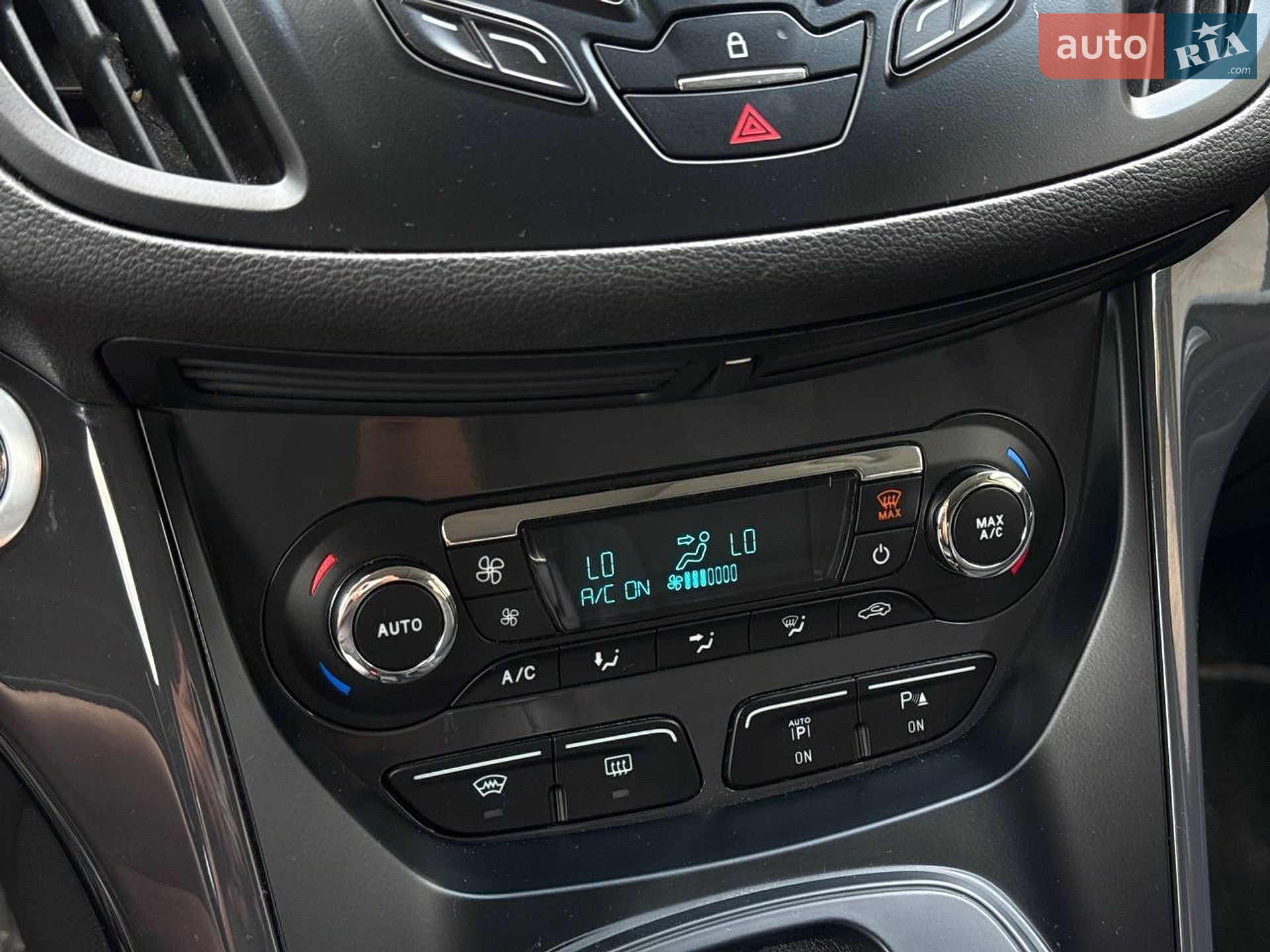 Ford Kuga 2013 VIN WF0AXXWPMADD75687 фото оголошення 19 з 36