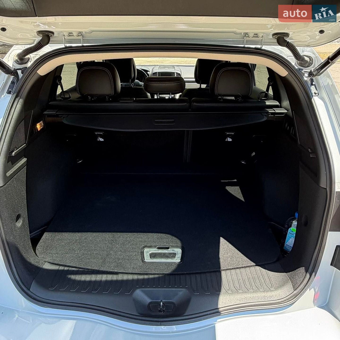 Renault Koleos 2018 VIN VF1RZG007JC301420 фото оголошення 2 з 18