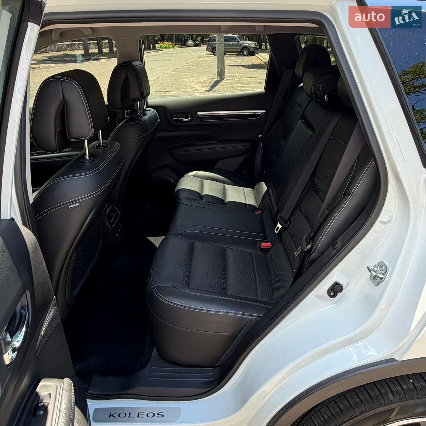 Renault Koleos 2018 VIN VF1RZG007JC301420 фото оголошення 4 з 18