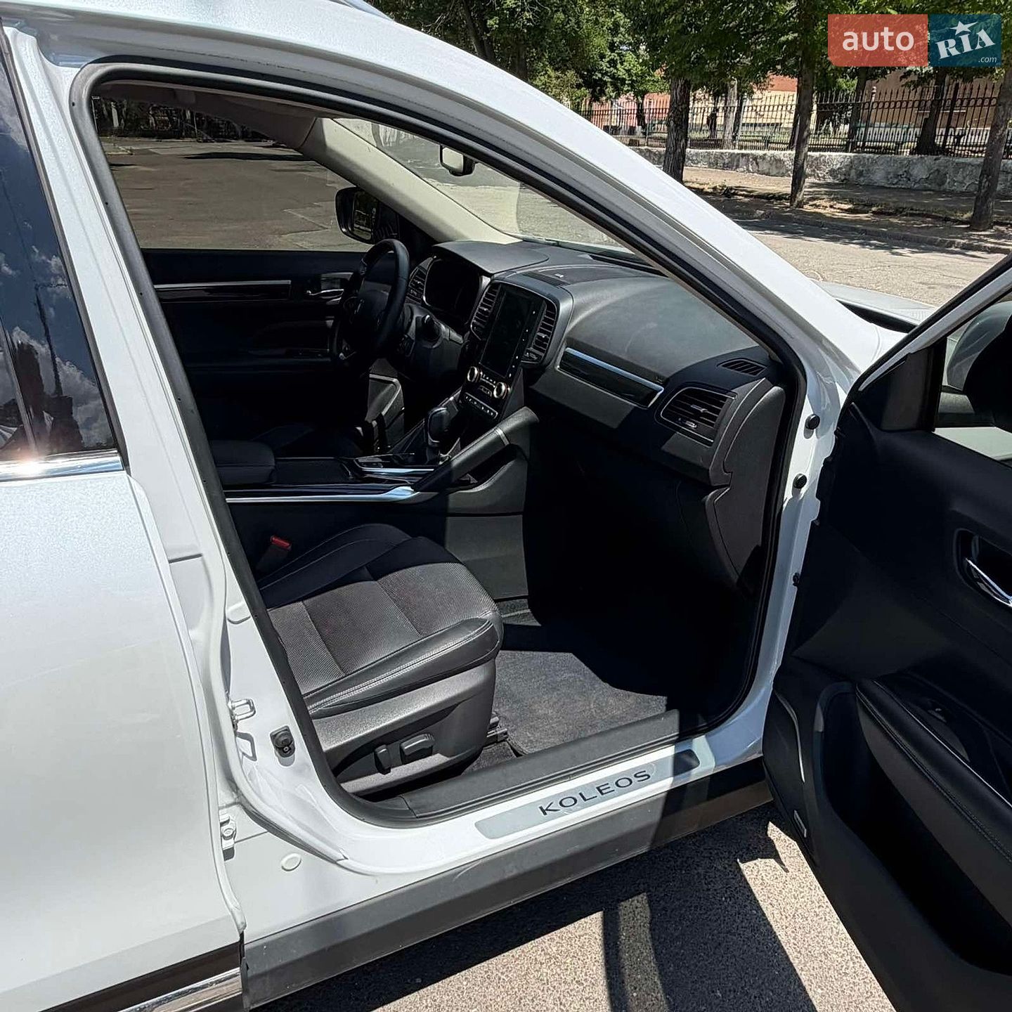 Renault Koleos 2018 VIN VF1RZG007JC301420 фото оголошення 6 з 18