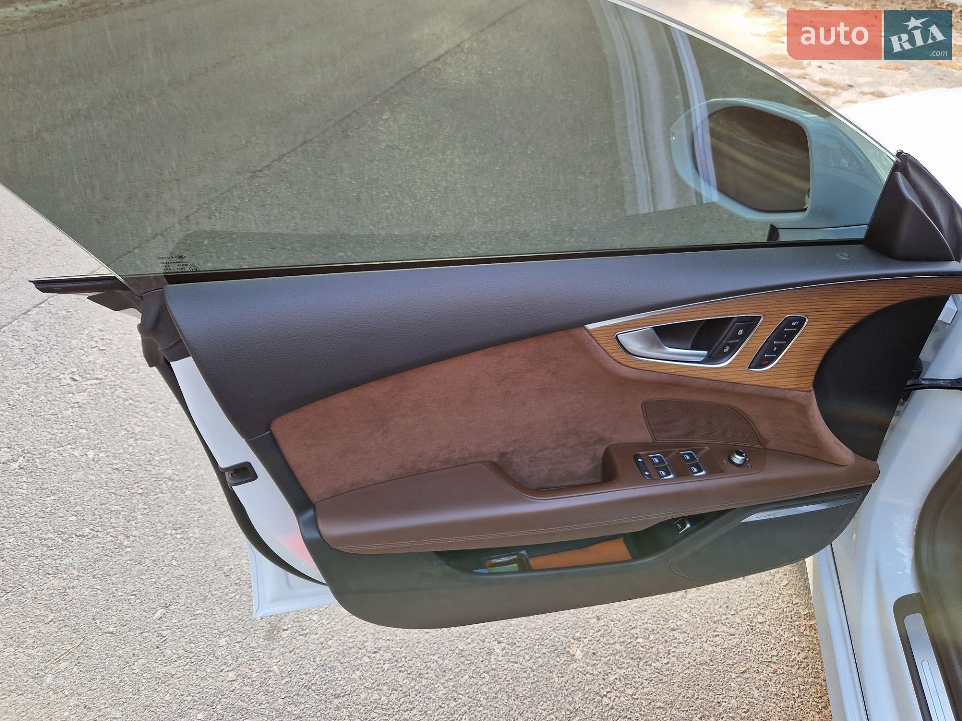 Audi A7 Sportback 2016 VIN WAUZZZ4G8GN121510 фото оголошення 15 з 37