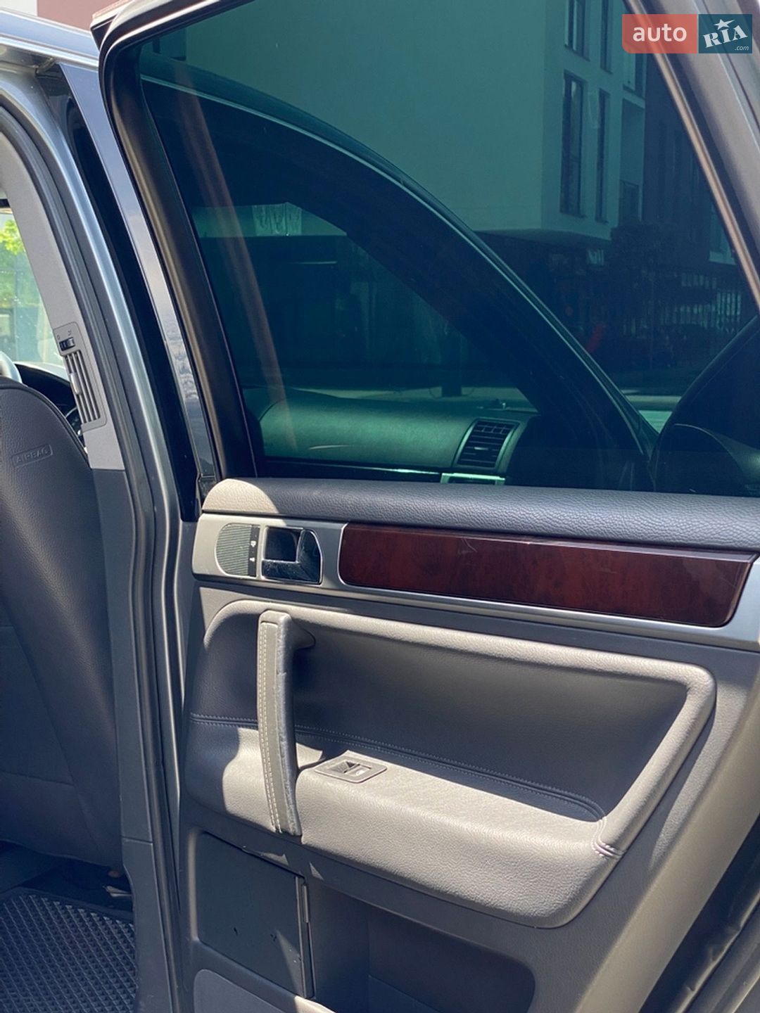 Volkswagen Touareg 2004 VIN WVGZZZ7LZ4D081308 фото оголошення 10 з 17