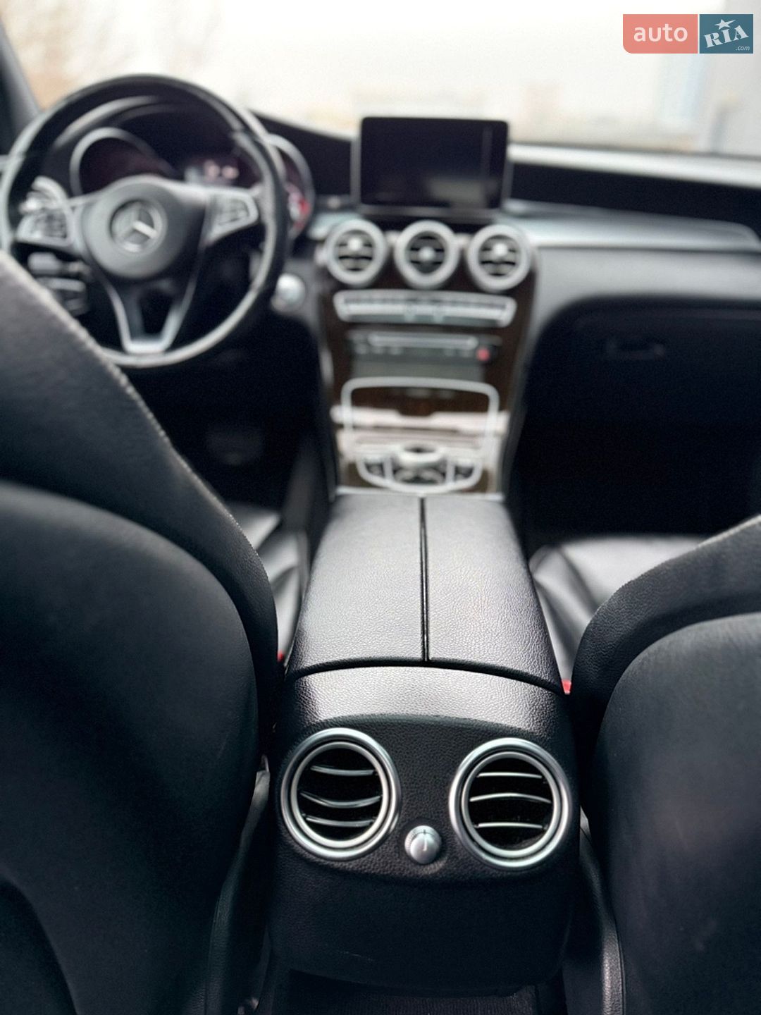 Mercedes-Benz GLC-Class 2016 VIN WDC0G4KB1HF143611 фото оголошення 19 з 20