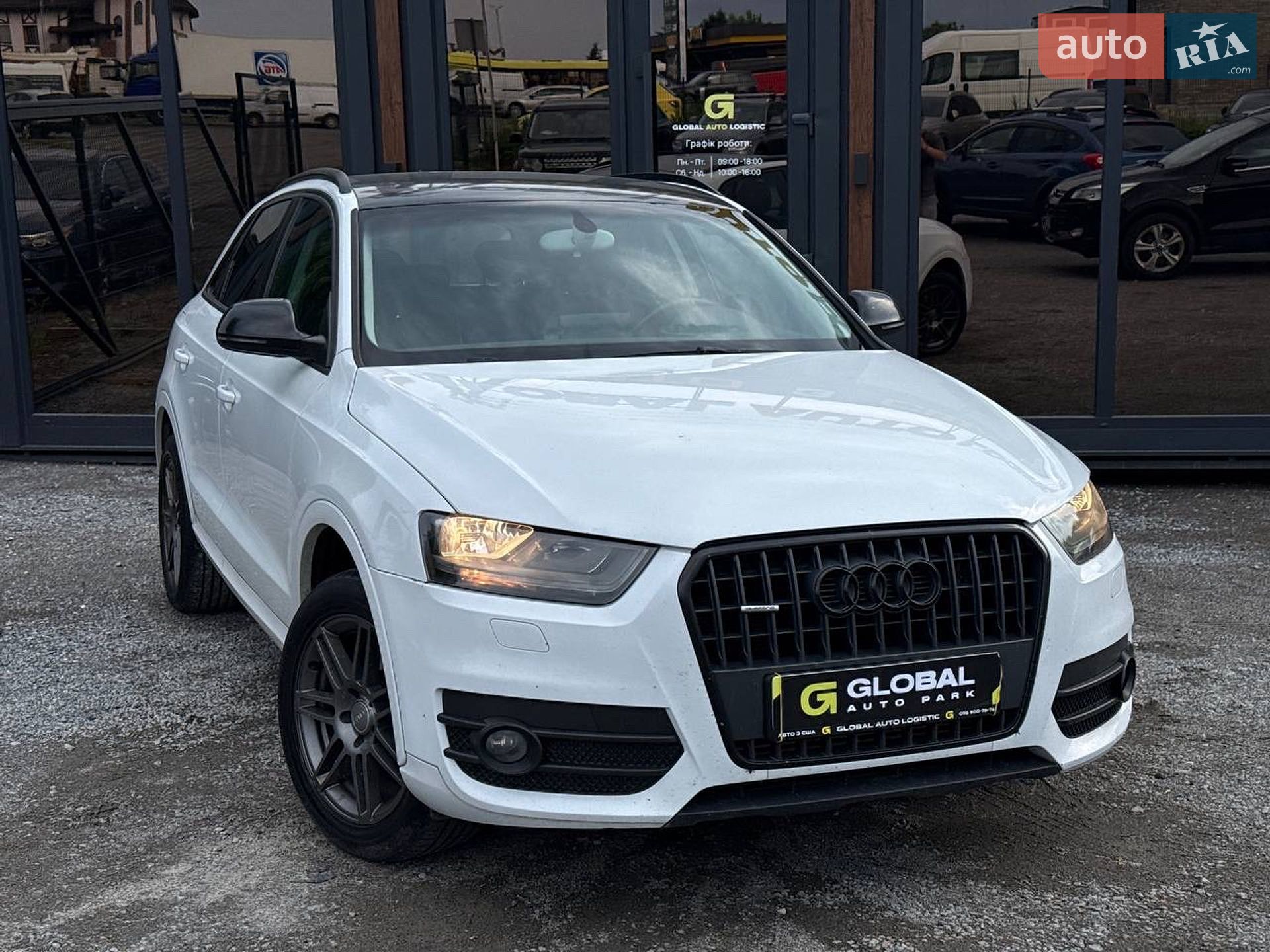 Audi Q3 2013 VIN WAUZZZ8U1DR022984 фото оголошення 3 з 27