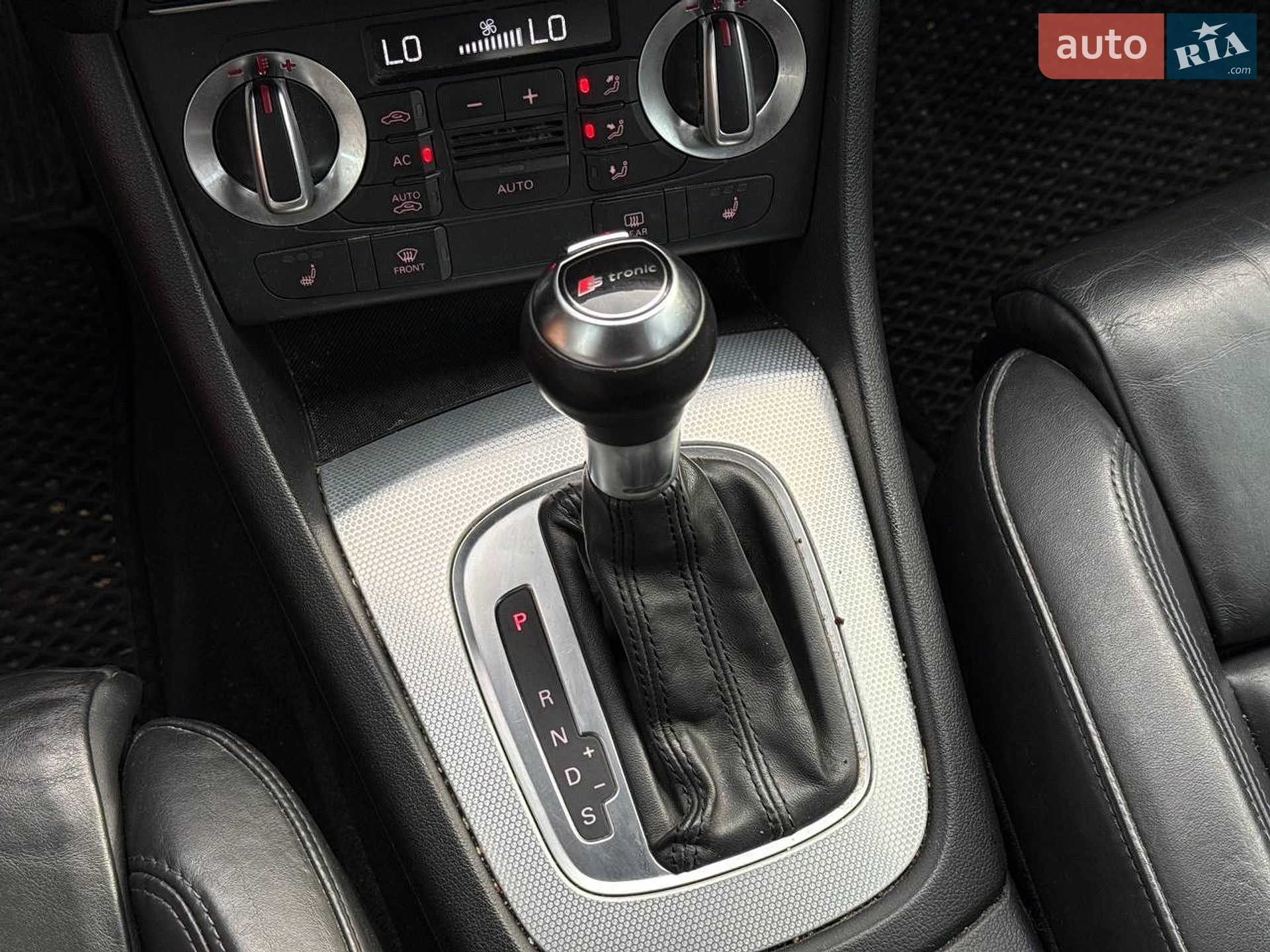 Audi Q3 2013 VIN WAUZZZ8U1DR022984 фото оголошення 14 з 27