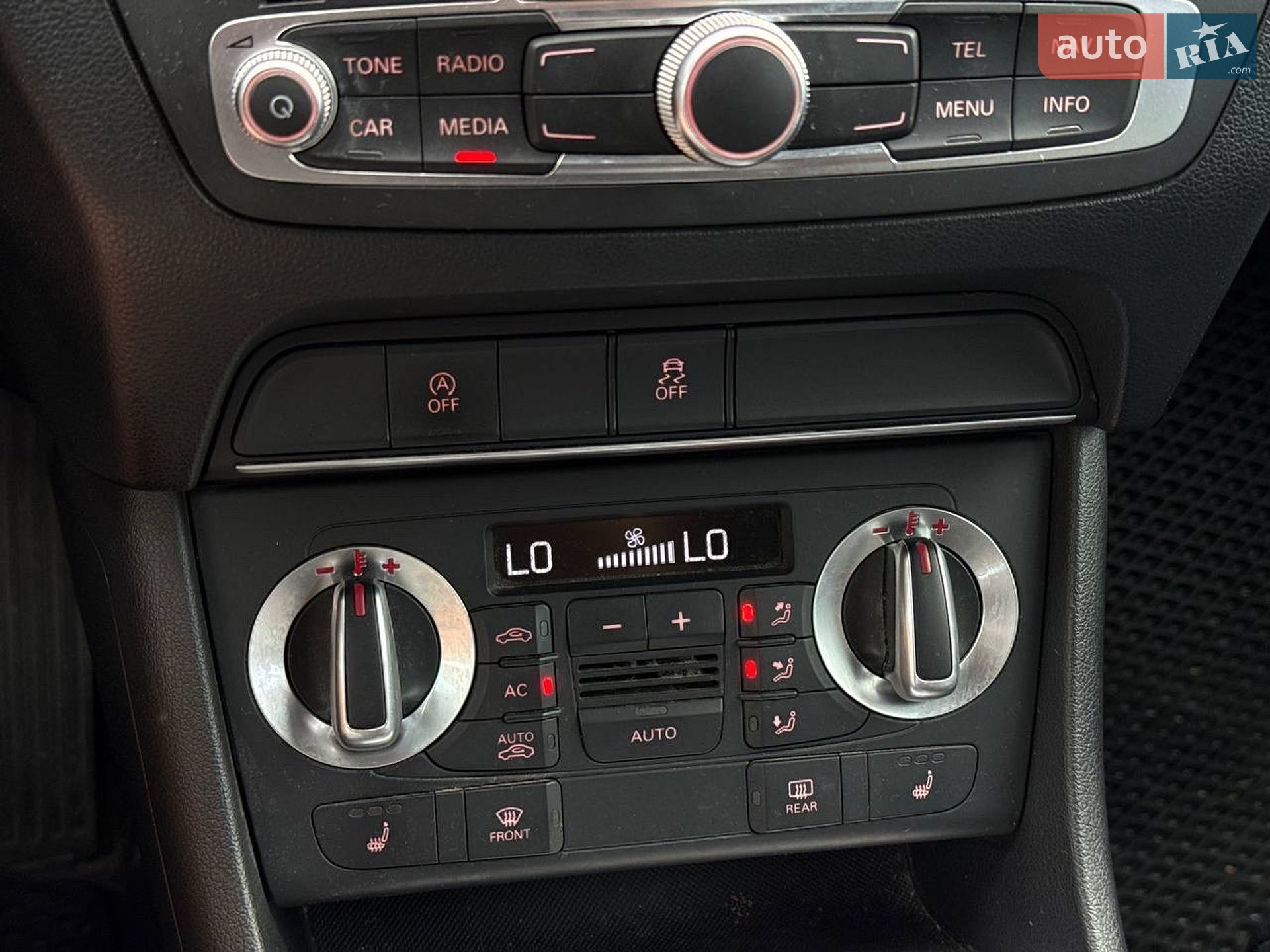 Audi Q3 2013 VIN WAUZZZ8U1DR022984 фото оголошення 15 з 27