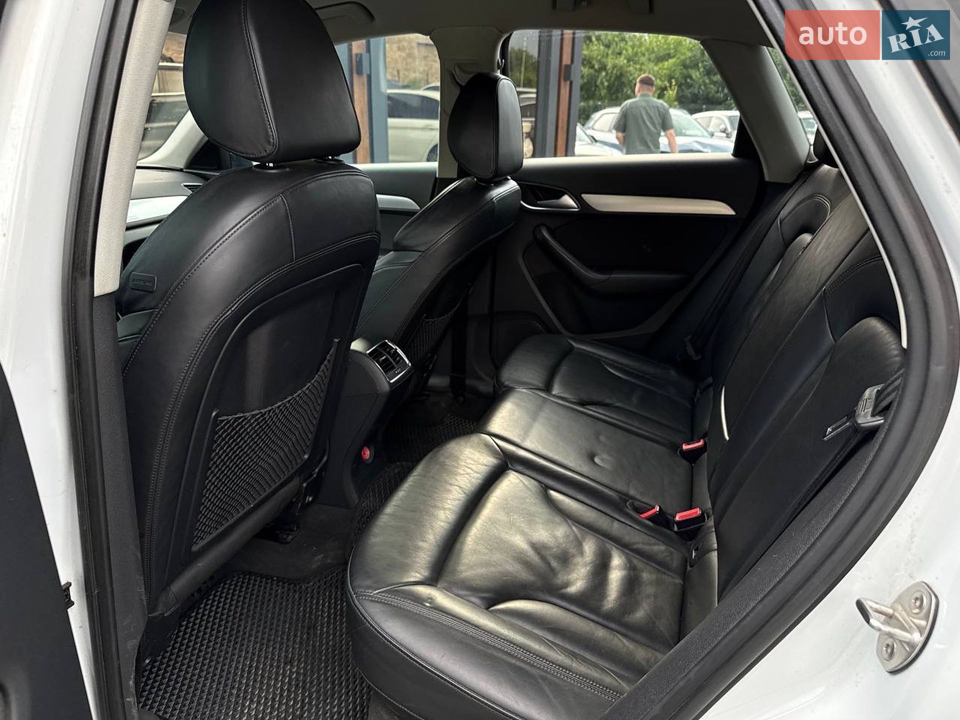 Audi Q3 2013 VIN WAUZZZ8U1DR022984 фото оголошення 17 з 27
