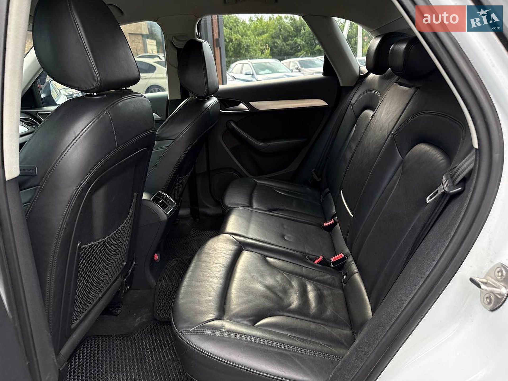 Audi Q3 2013 VIN WAUZZZ8U1DR022984 фото оголошення 18 з 27