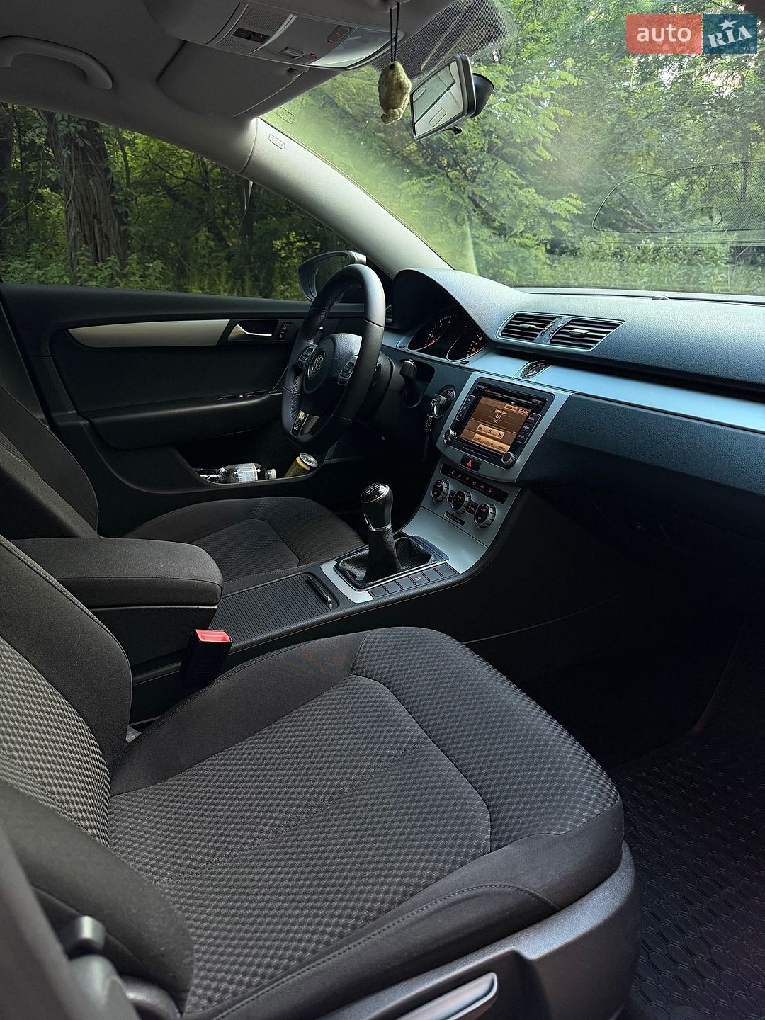 Volkswagen Passat 2013 VIN WVWZZZ3CZEE027905 фото оголошення 28 з 59
